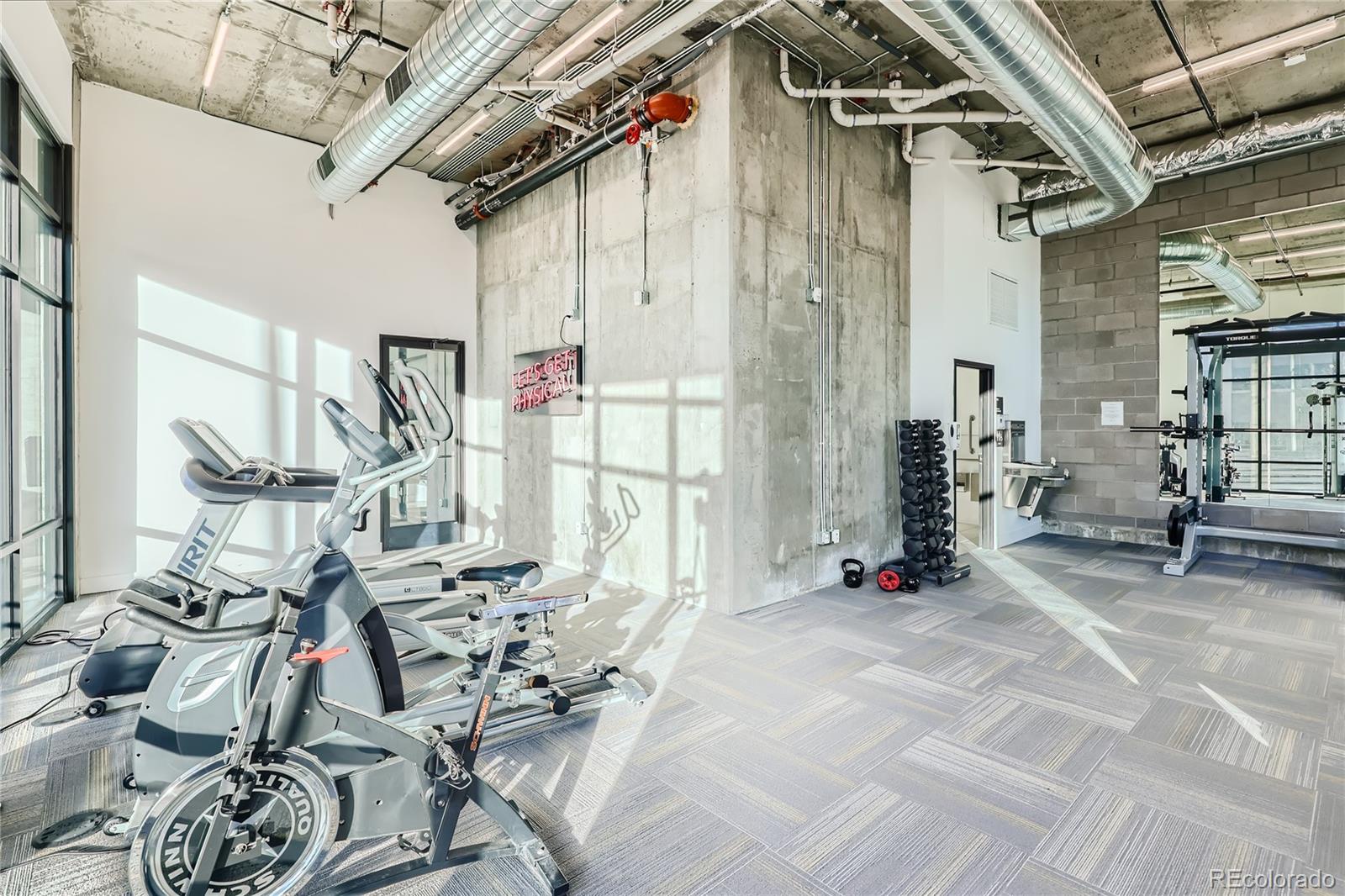 MLS Image #24 for 2374 s university boulevard,denver, Colorado