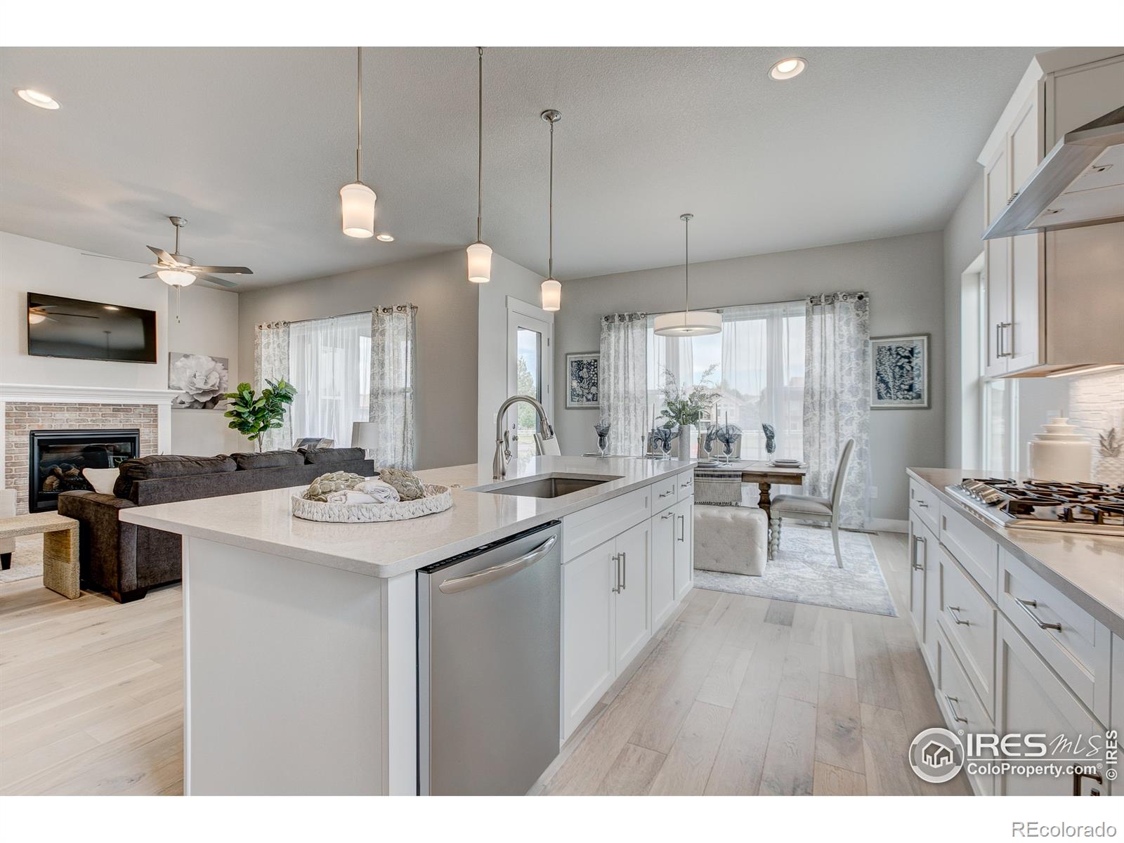 MLS Image #11 for 8412  cromwell circle,windsor, Colorado