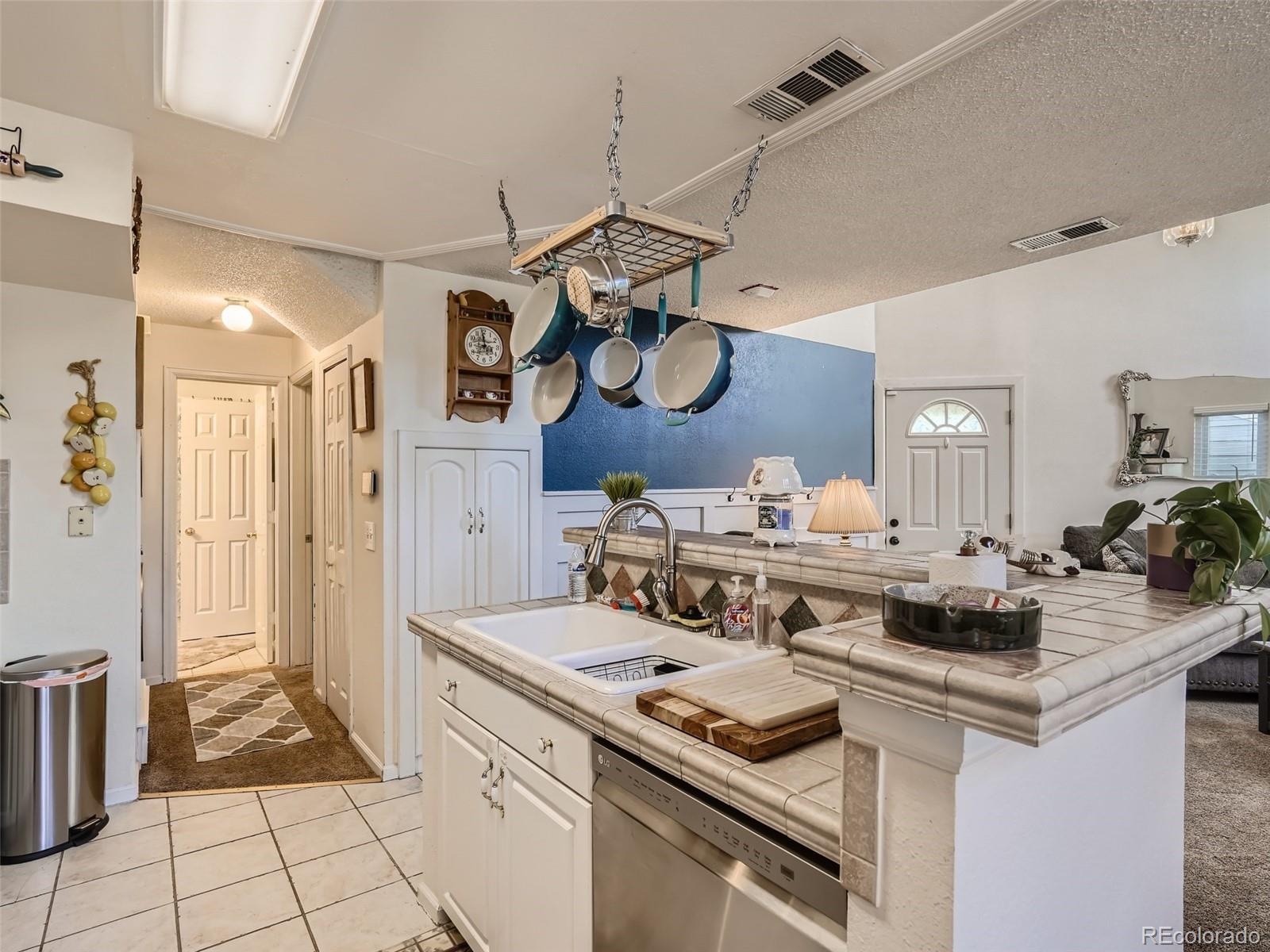 MLS Image #13 for 5580 w 80th place,arvada, Colorado