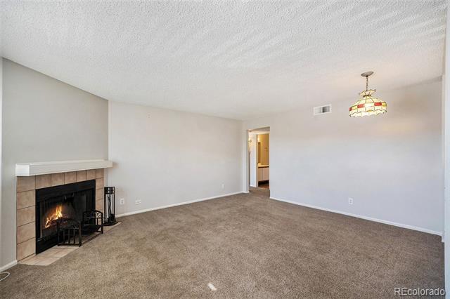 MLS Image #4 for 5702 w asbury place 201,lakewood, Colorado