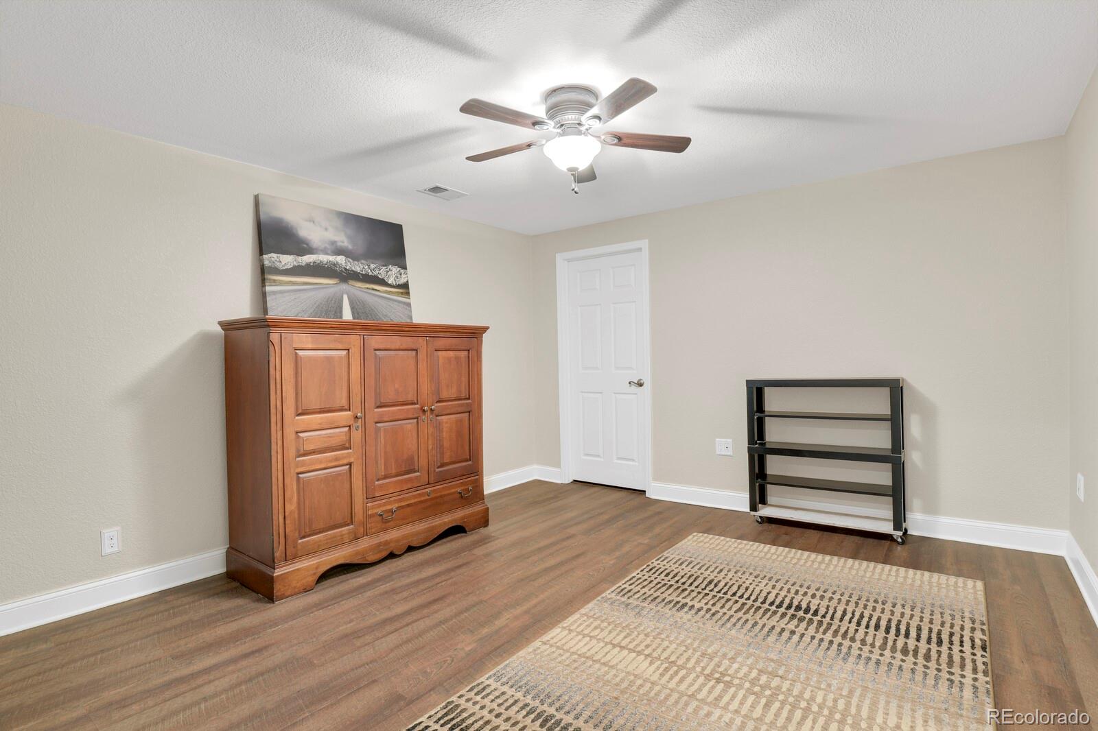MLS Image #28 for 7940  beverly boulevard,castle pines, Colorado