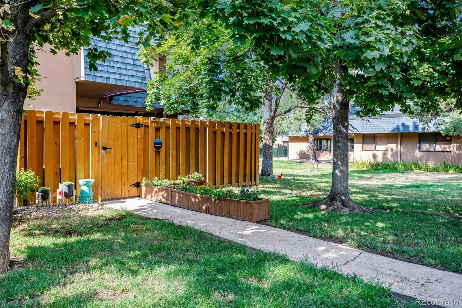 MLS Image #23 for 7995 e mississippi avenue,denver, Colorado