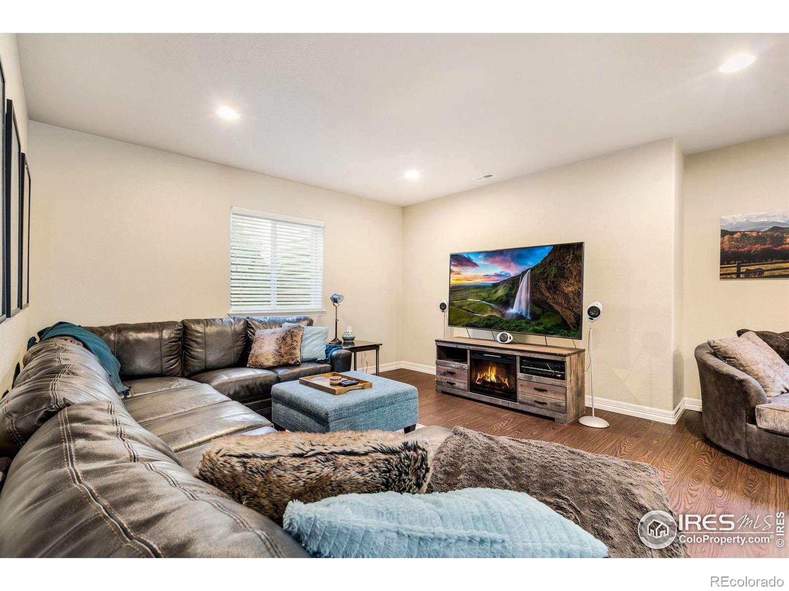 MLS Image #16 for 885  shirttail peak drive,windsor, Colorado