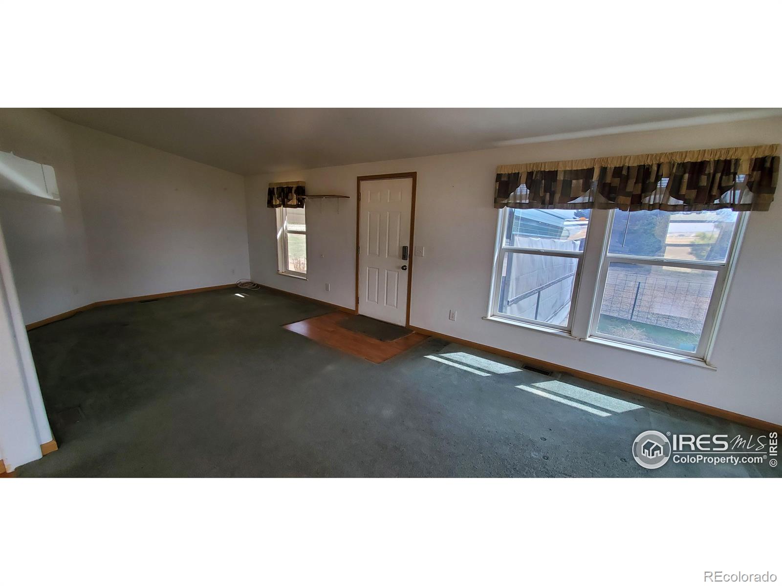 MLS Image #21 for 14387  county road 13 ,platteville, Colorado