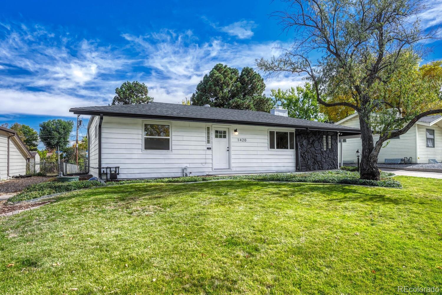 MLS Image #2 for 1420 s ivy way,denver, Colorado