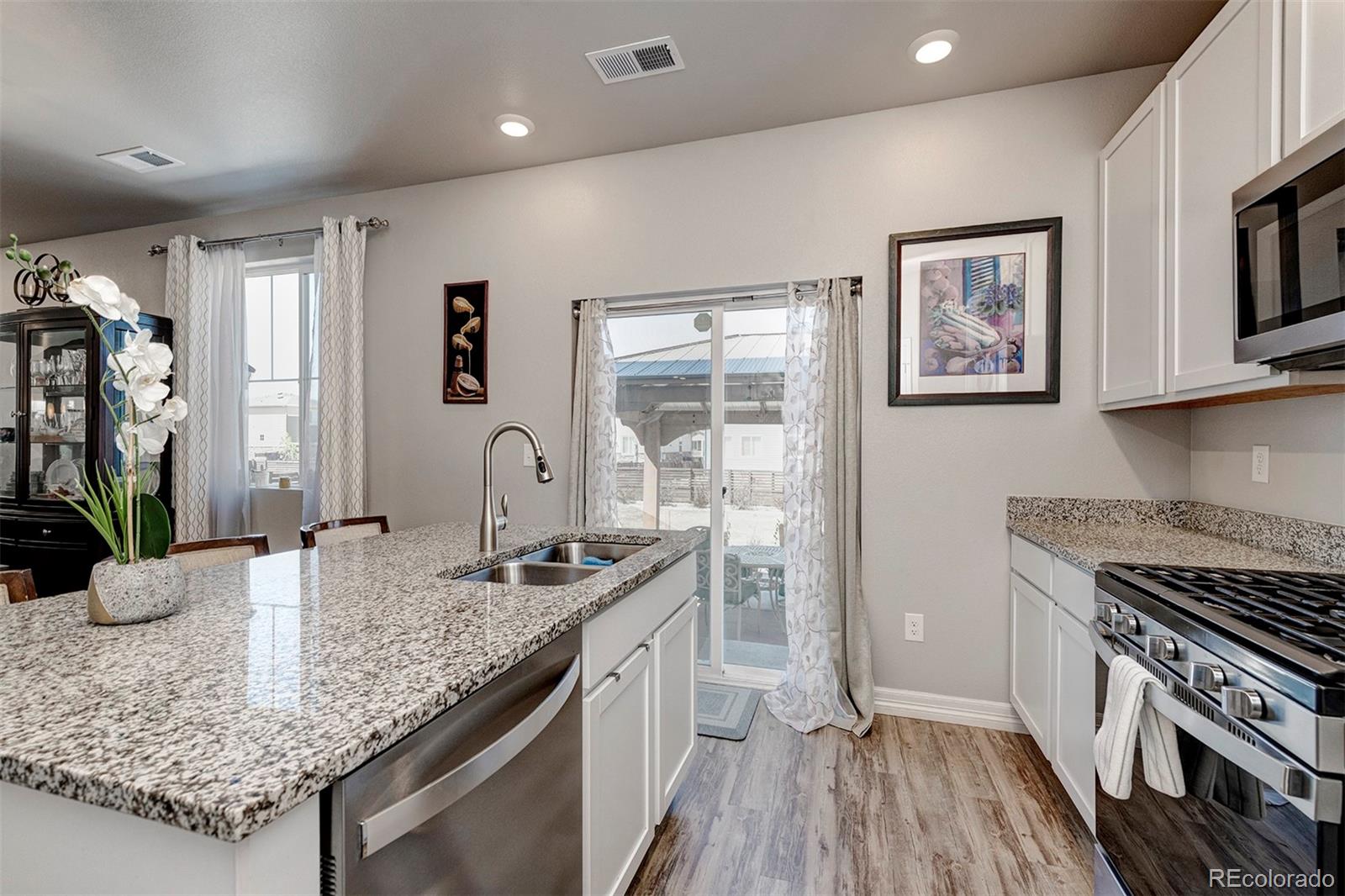 MLS Image #5 for 47 s titus street,aurora, Colorado