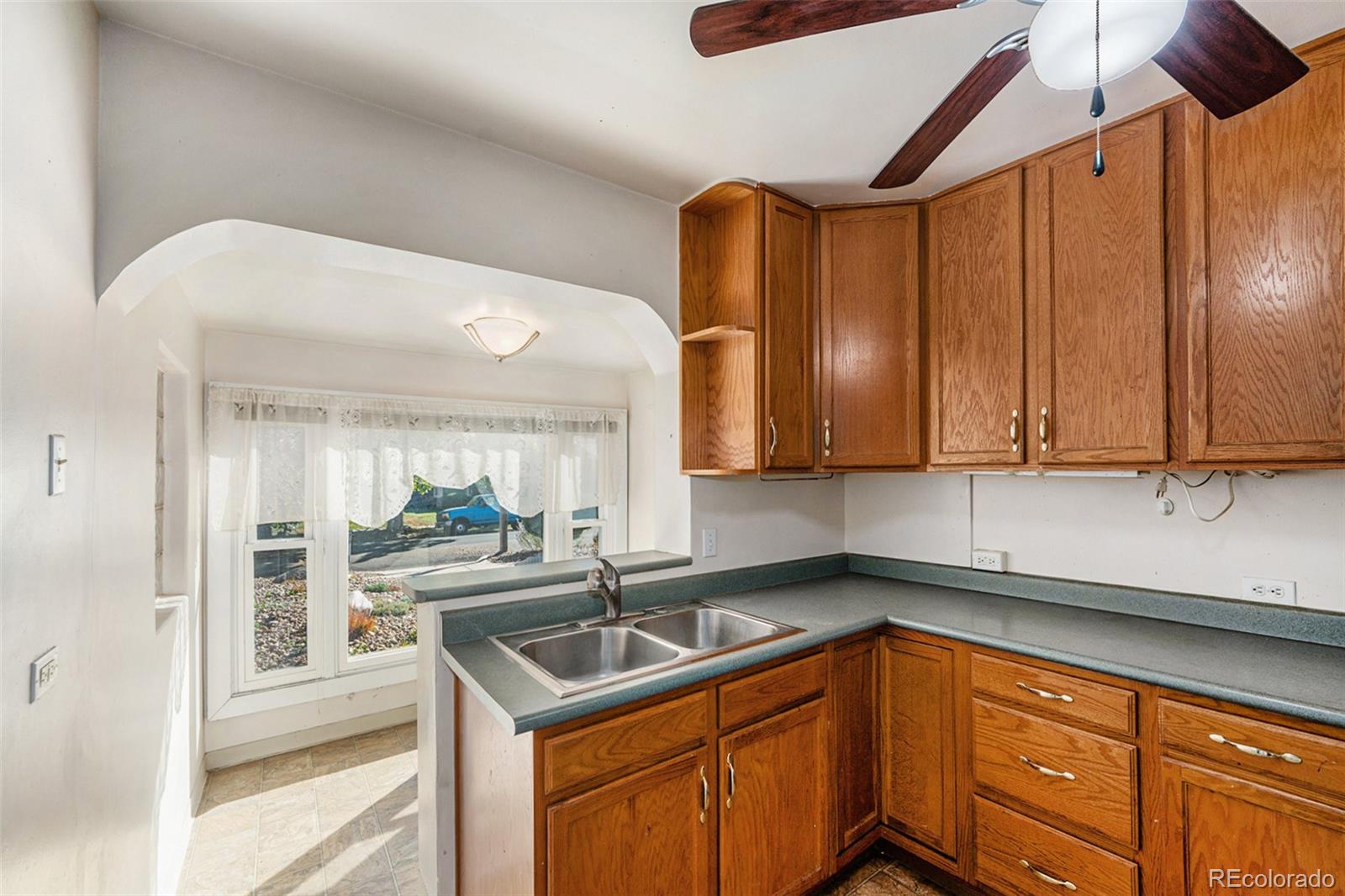 MLS Image #9 for 3055  clermont street,denver, Colorado