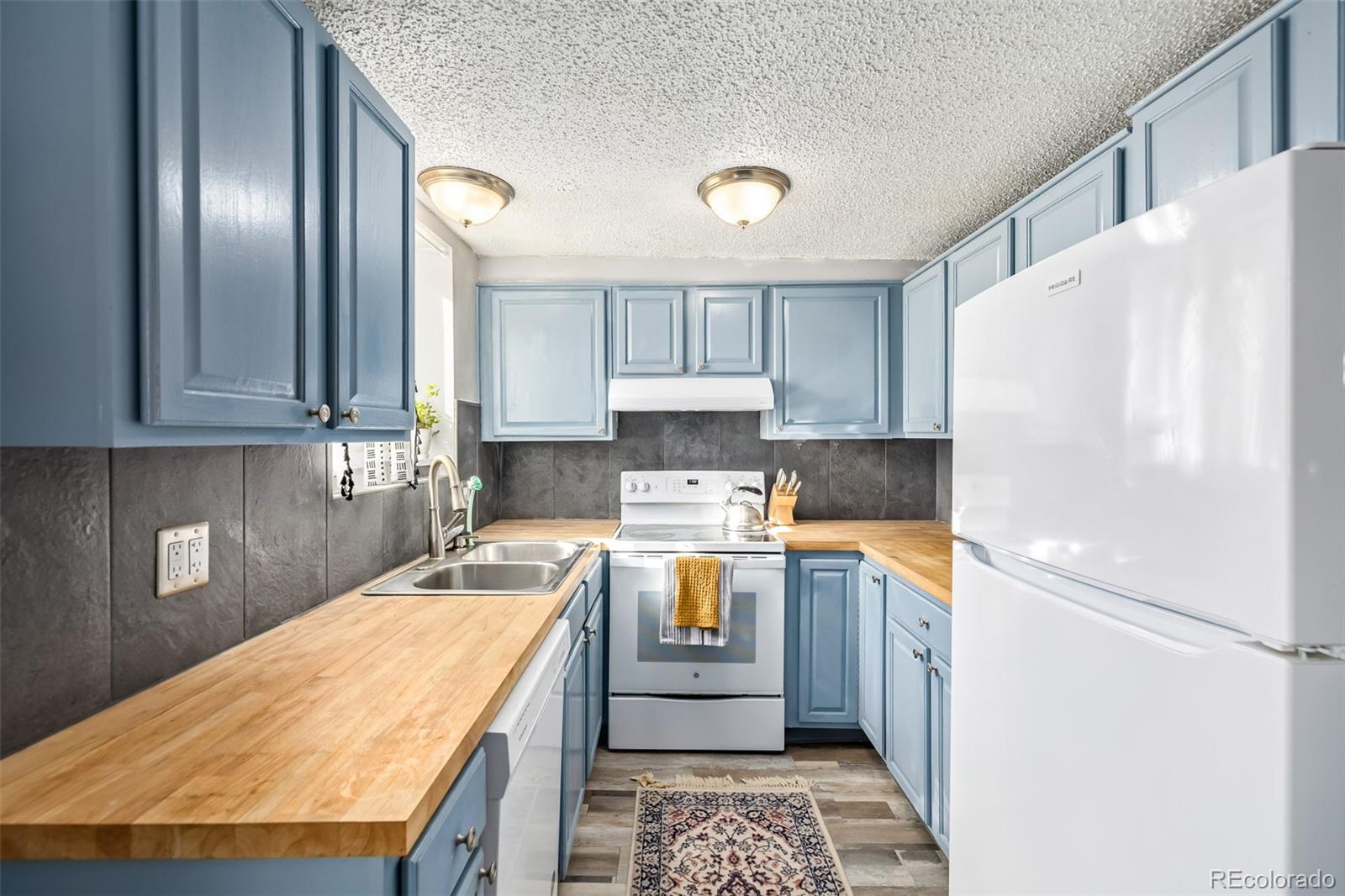 MLS Image #11 for 8060 w 9th avenue 115,lakewood, Colorado