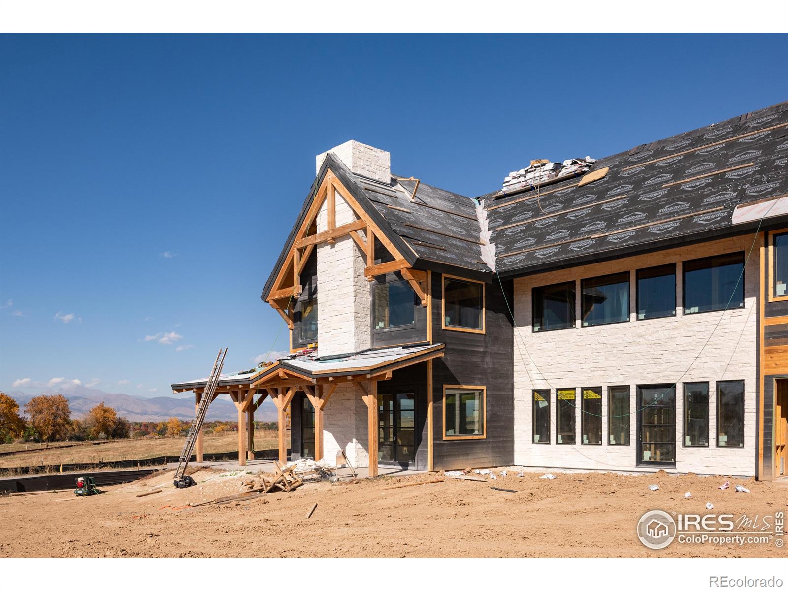 MLS Image #4 for 909  latigo loop,lafayette, Colorado