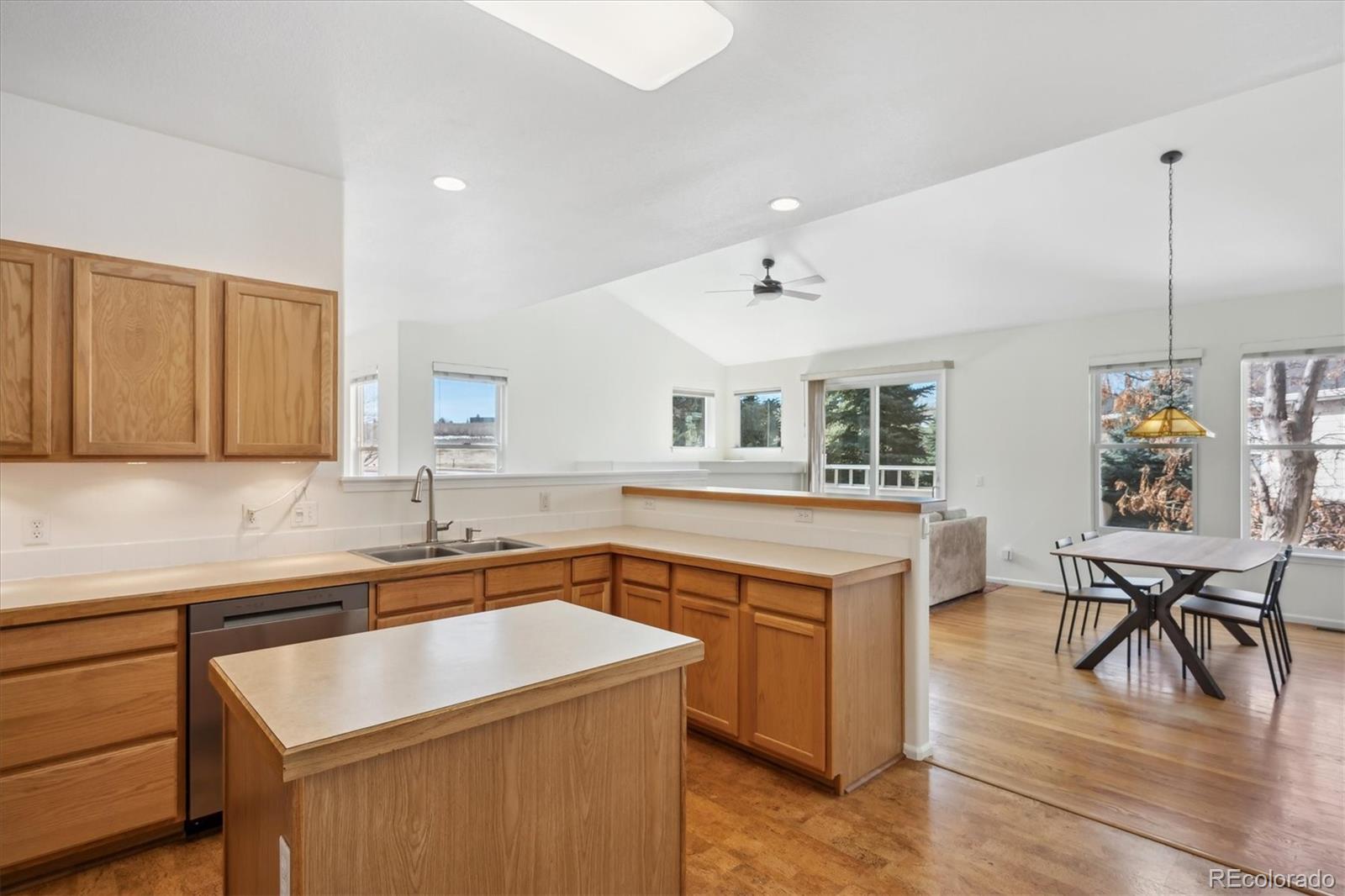 MLS Image #10 for 6687 s reed way,littleton, Colorado