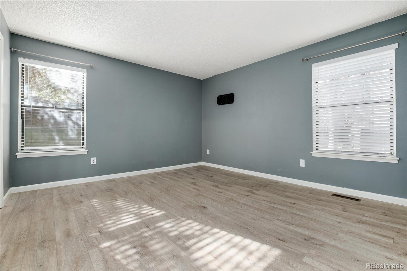 MLS Image #11 for 7760 w 87th drive i,arvada, Colorado