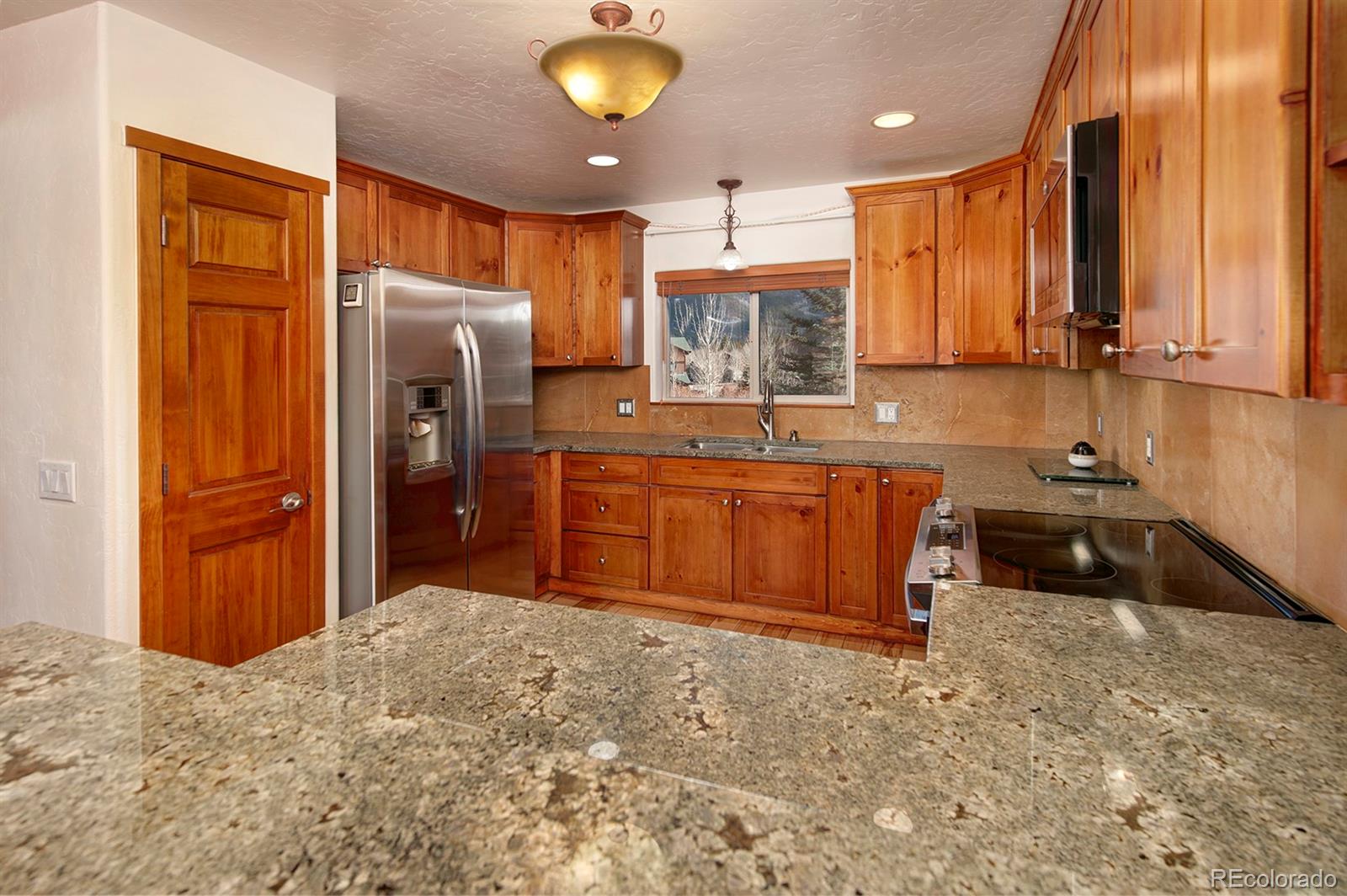 MLS Image #4 for 39  montane court,dillon, Colorado