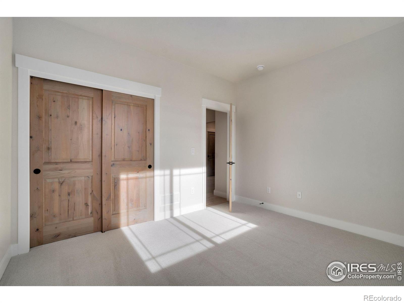 MLS Image #29 for 23845 e river front drive,aurora, Colorado