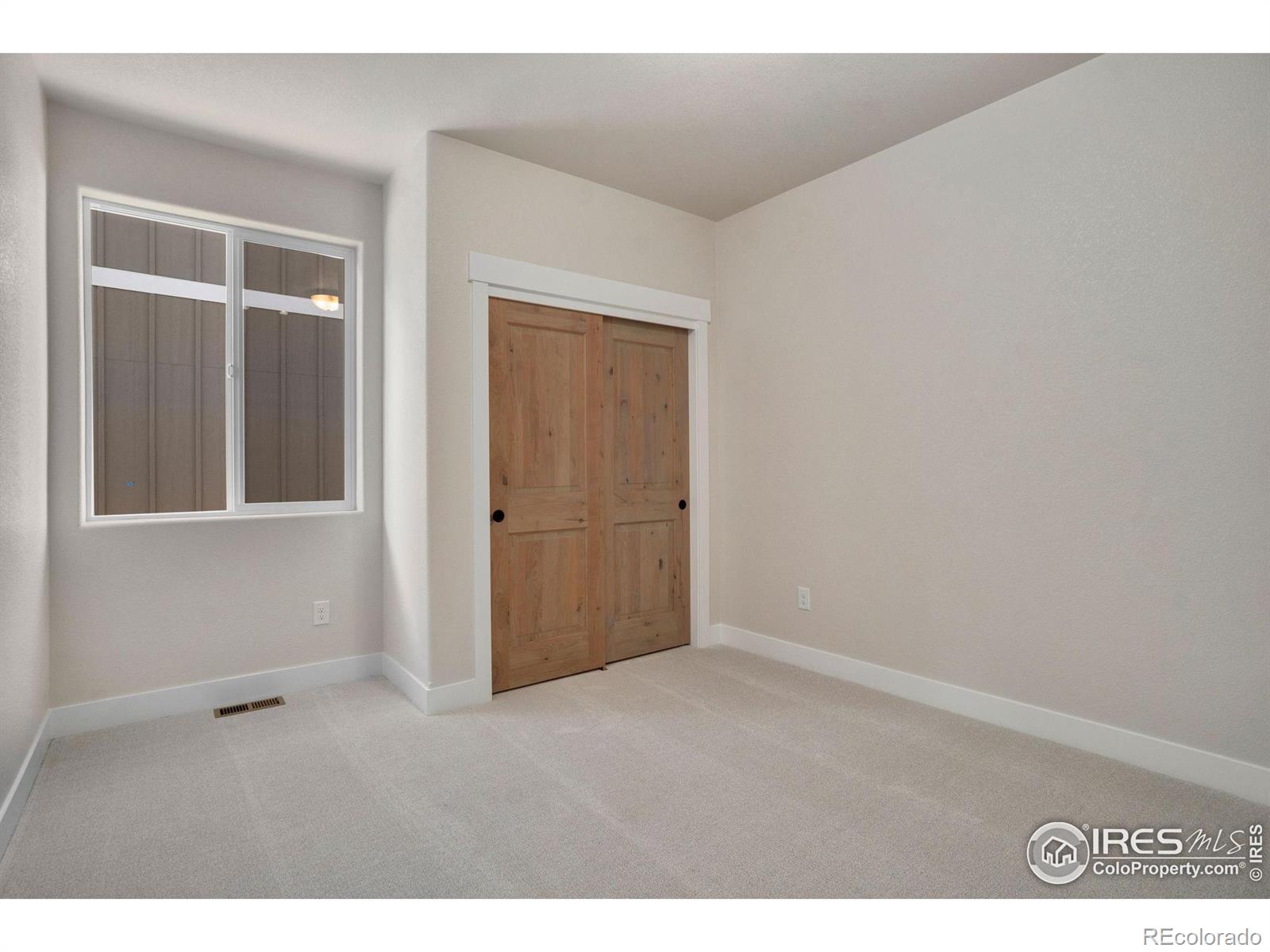 MLS Image #32 for 23845 e river front drive,aurora, Colorado