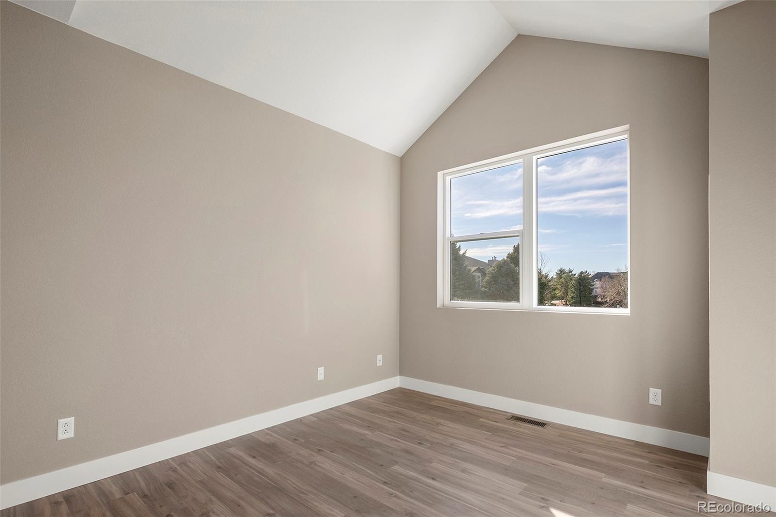 MLS Image #15 for 888 s valentia street,denver, Colorado