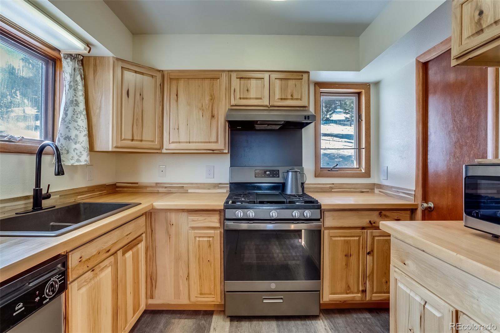 MLS Image #28 for 11142  circle drive,golden, Colorado