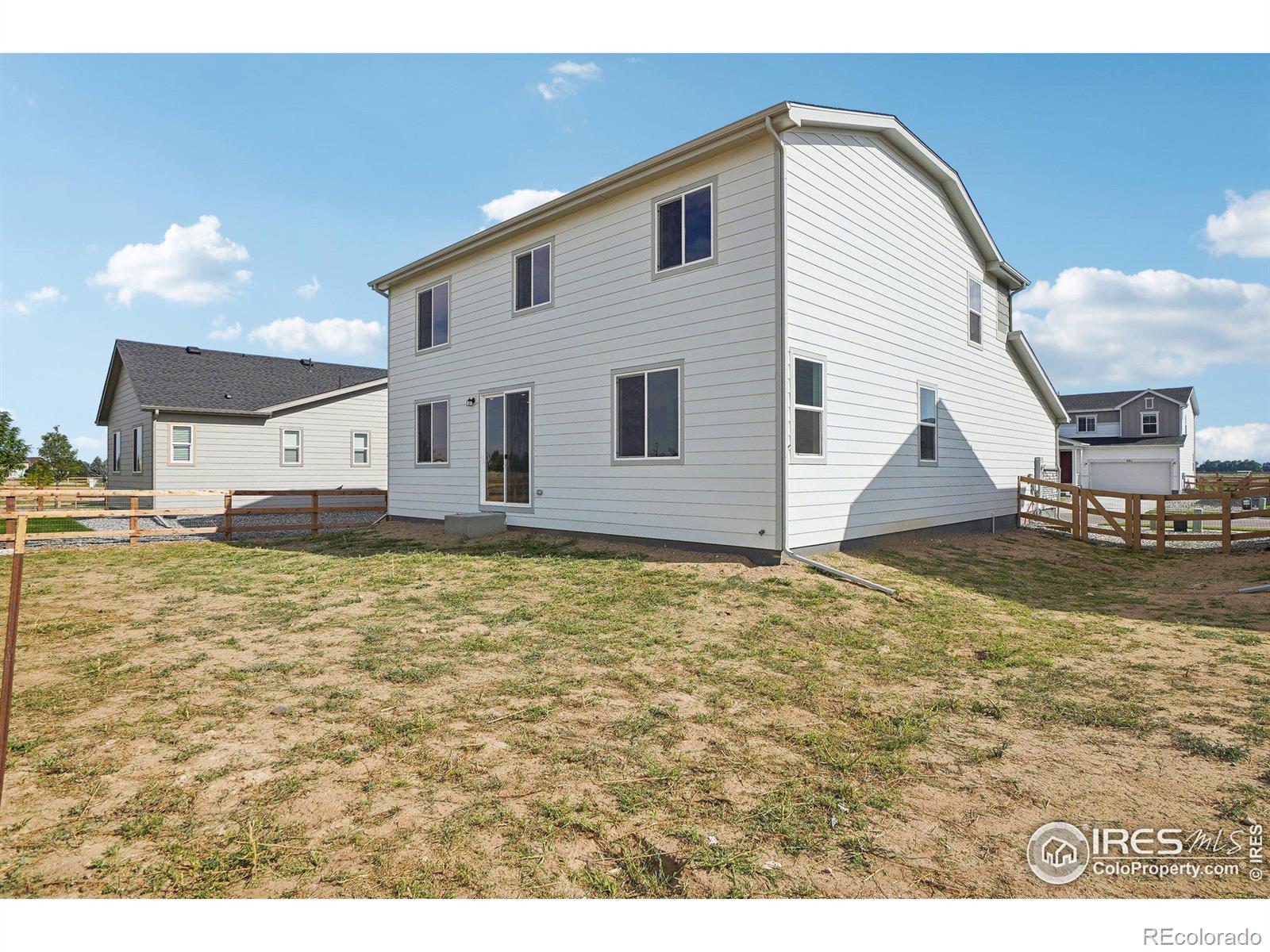 MLS Image #36 for 824  hummocky way,windsor, Colorado