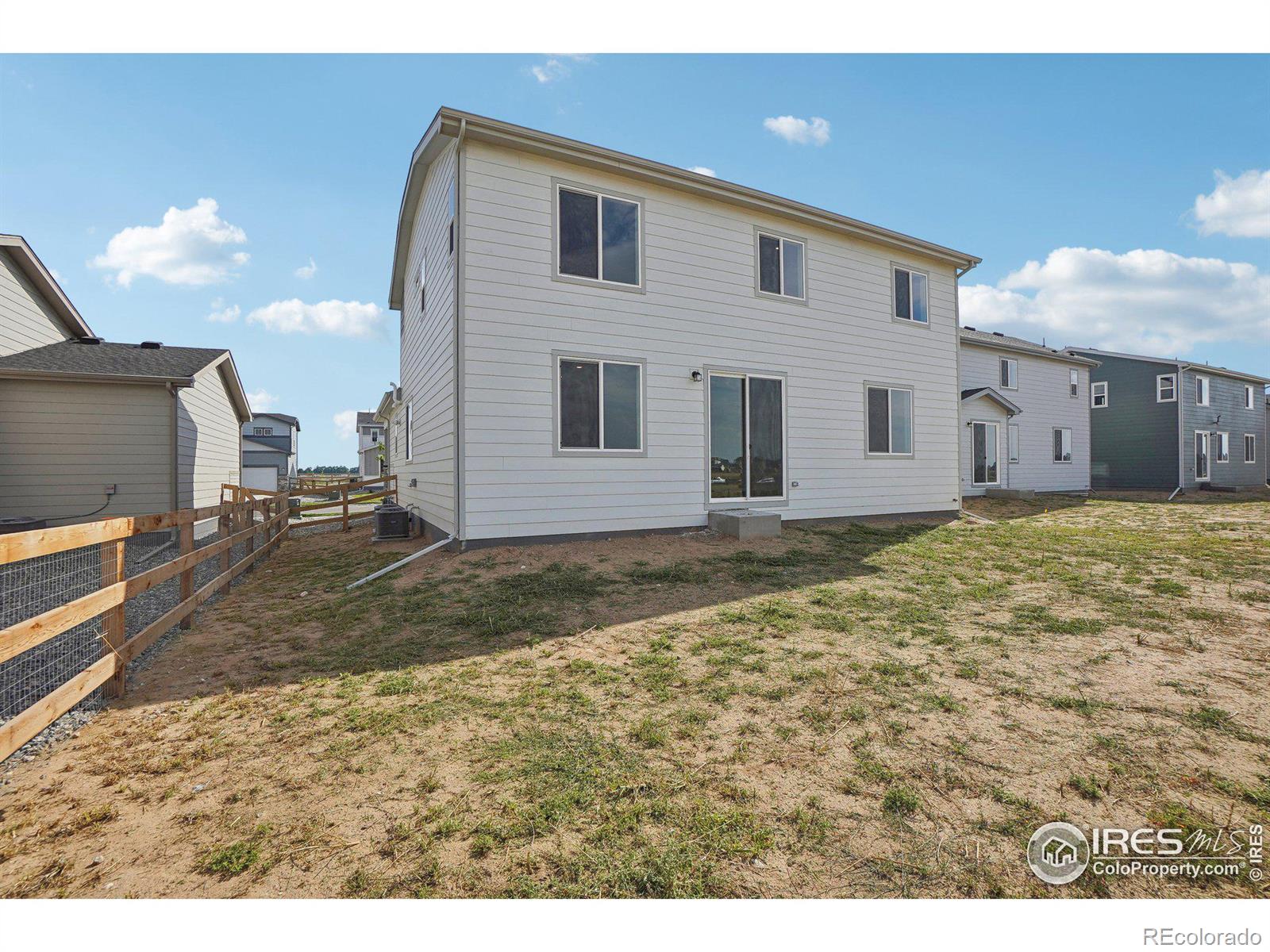 MLS Image #37 for 824  hummocky way,windsor, Colorado