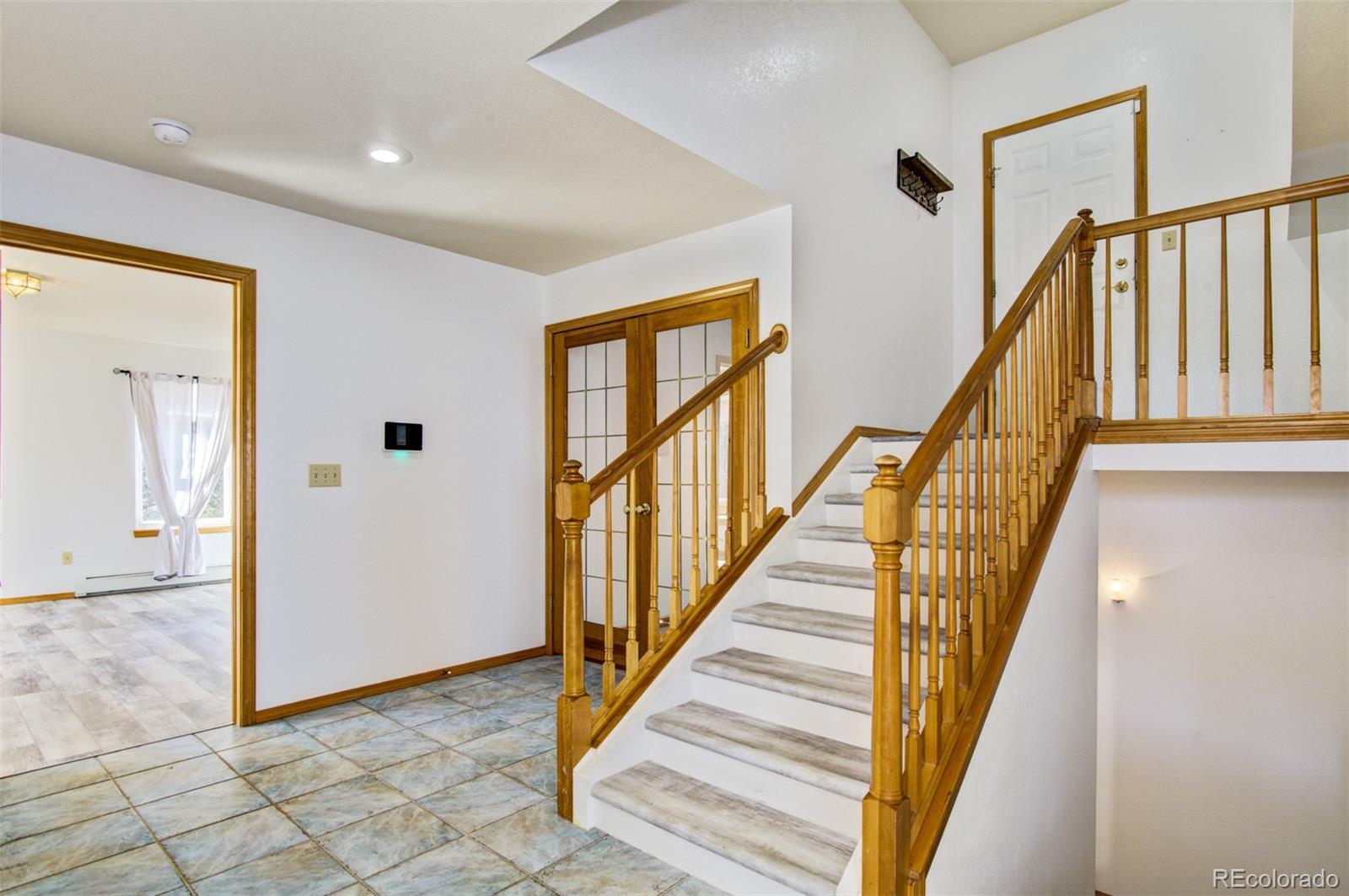 MLS Image #3 for 320  earthsong way,manitou springs, Colorado