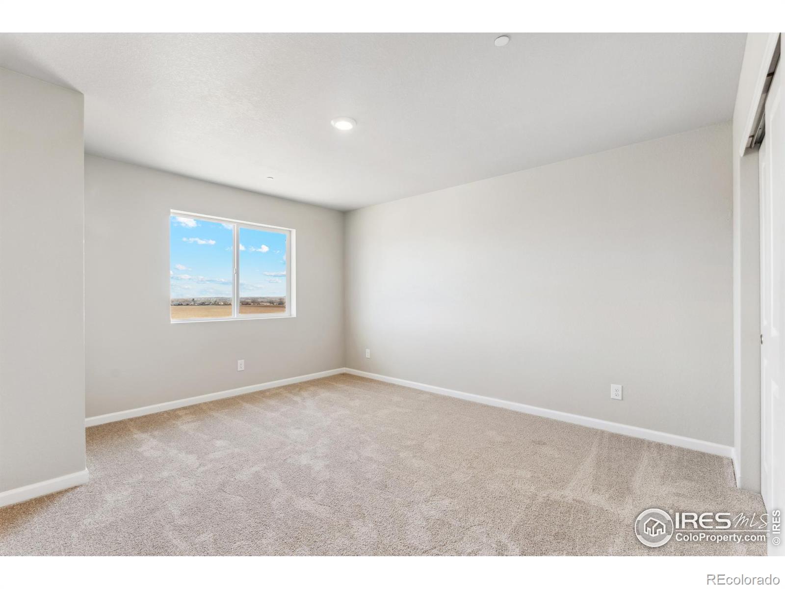 MLS Image #11 for 137  robin road ,johnstown, Colorado