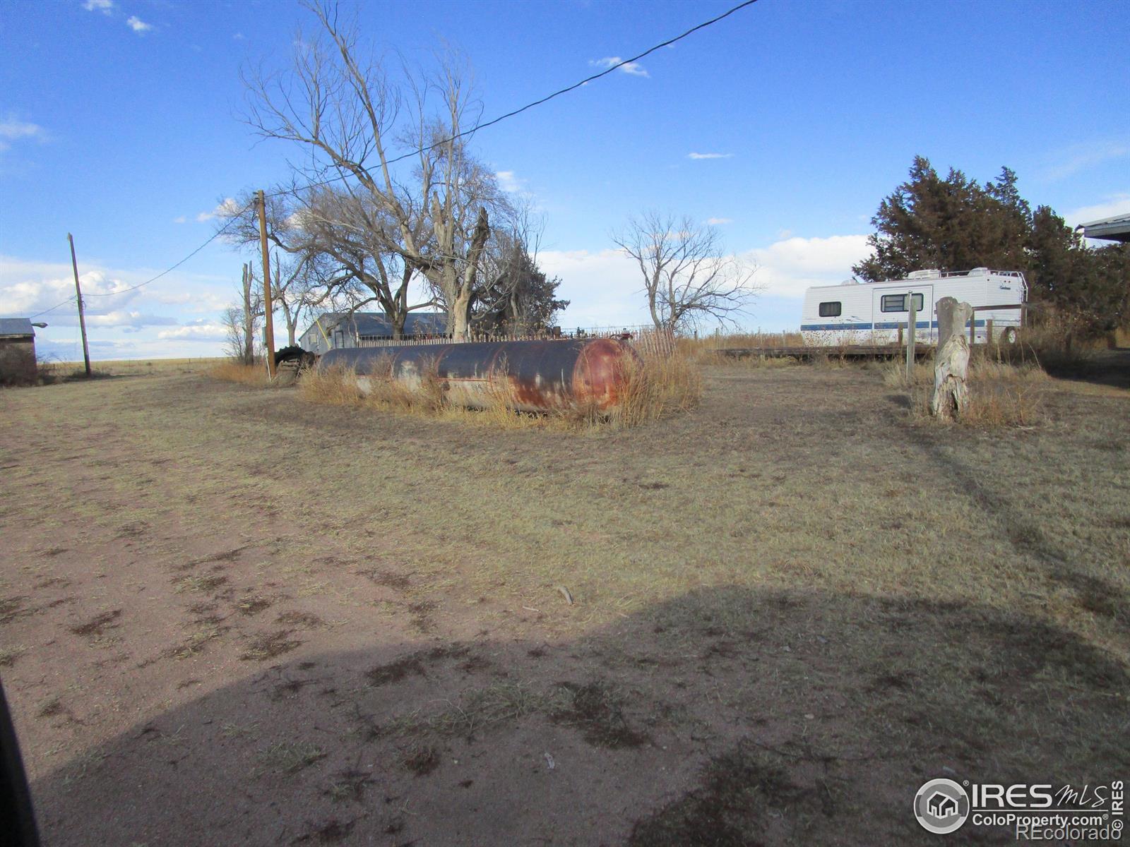 MLS Image #3 for 117 e county road 7 ,joes, Colorado