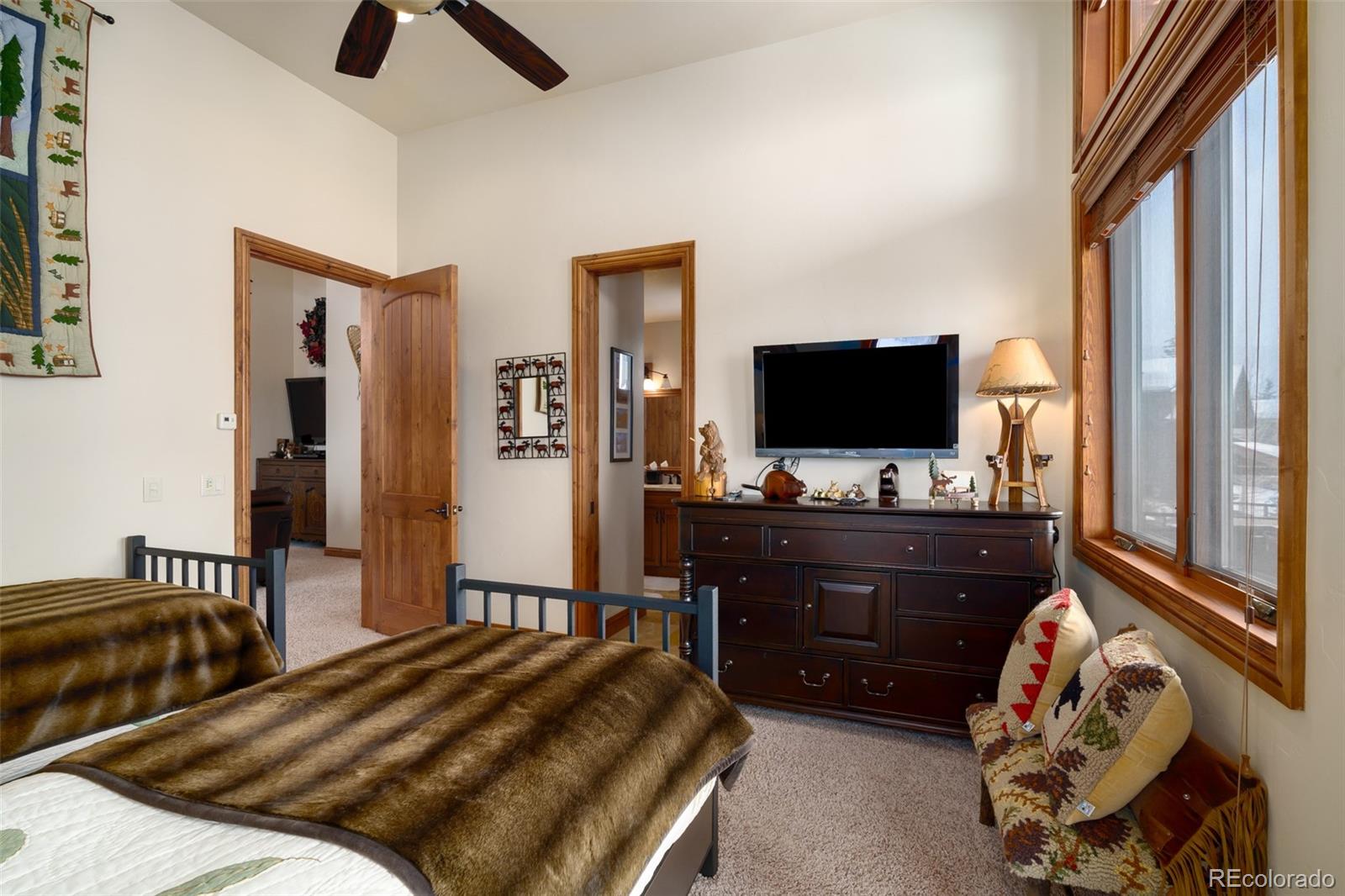 MLS Image #27 for 3015  apres ski way,steamboat springs, Colorado