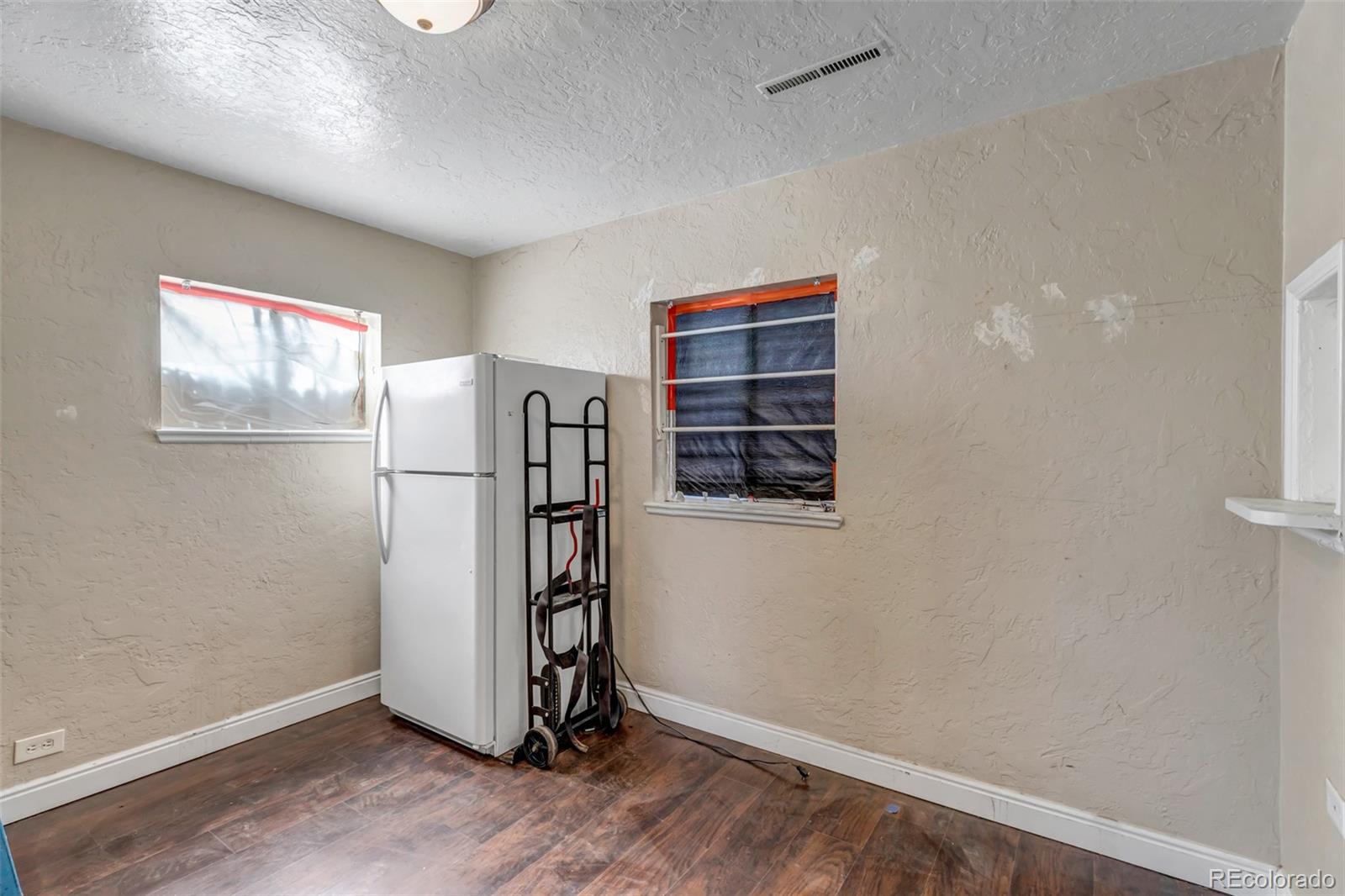 MLS Image #24 for 4133 s acoma street,englewood, Colorado