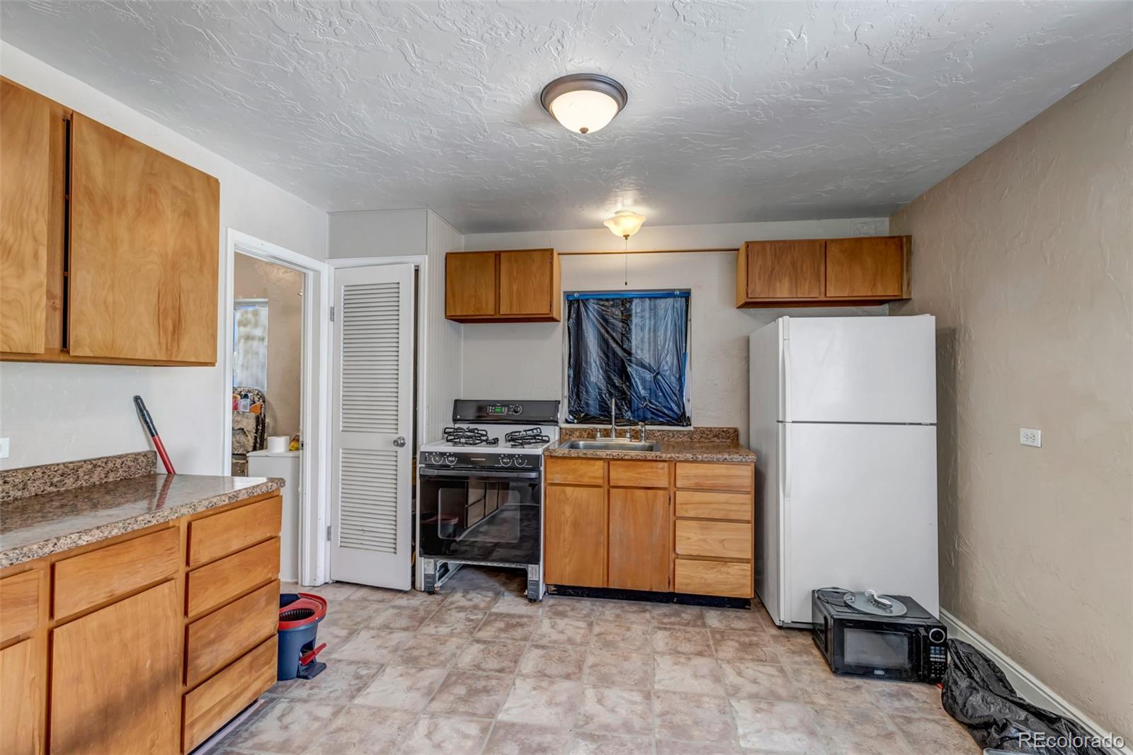 MLS Image #26 for 4133 s acoma street,englewood, Colorado