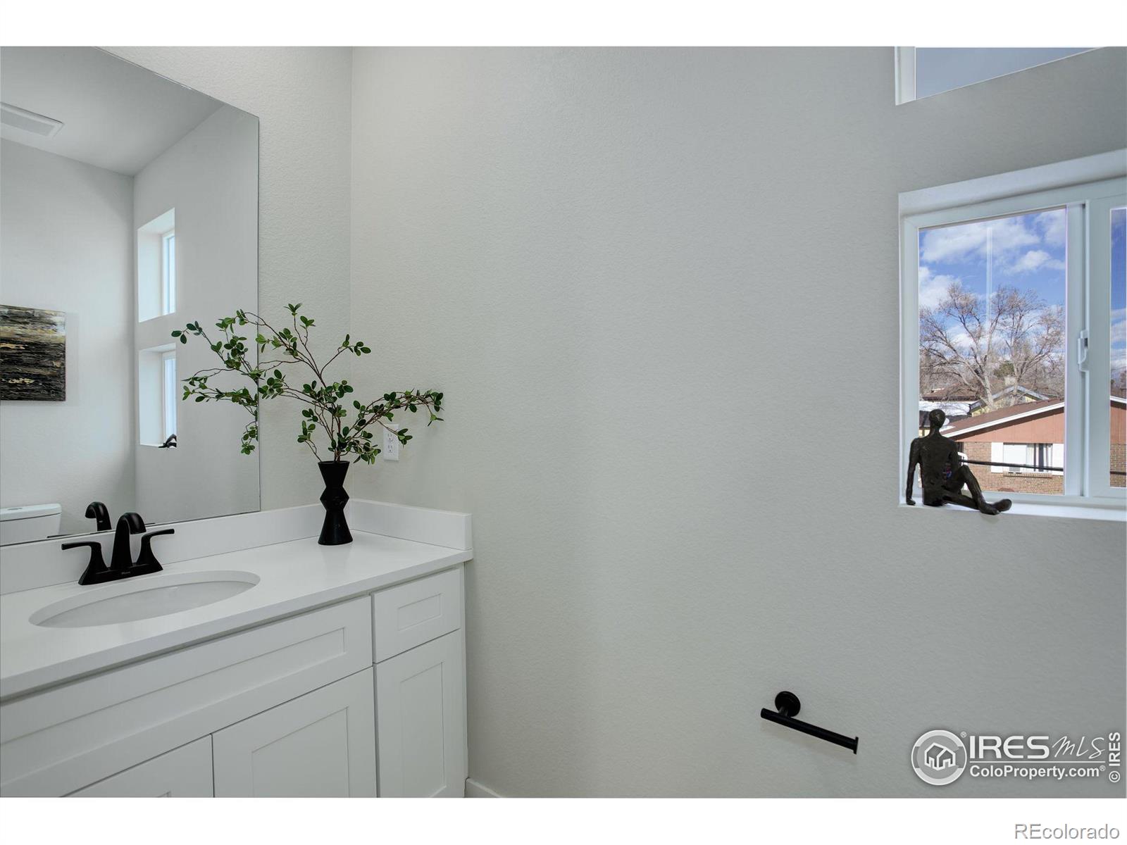 MLS Image #20 for 11548 w 16th avenue,lakewood, Colorado