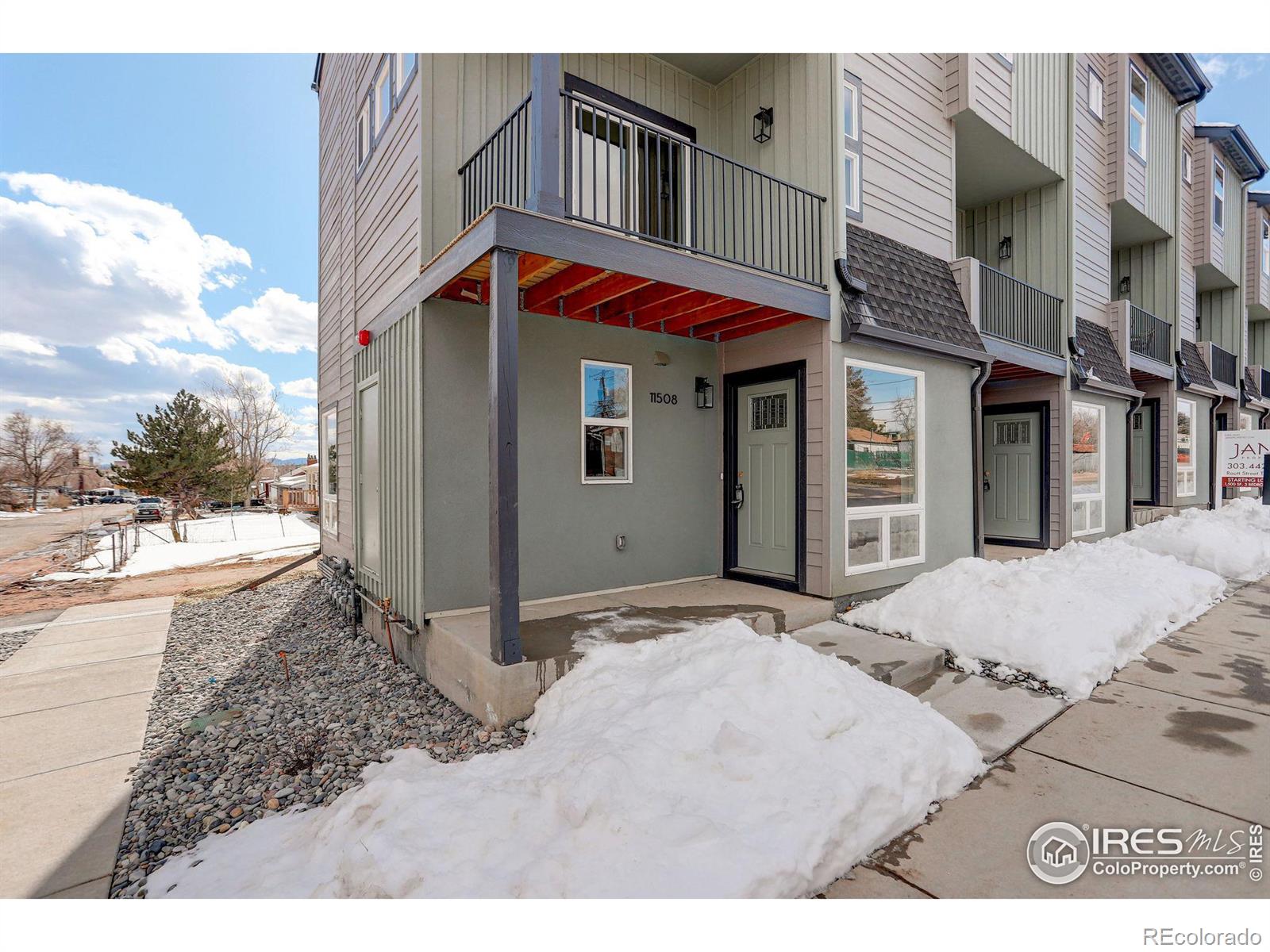 MLS Image #5 for 11548 w 16th avenue,lakewood, Colorado