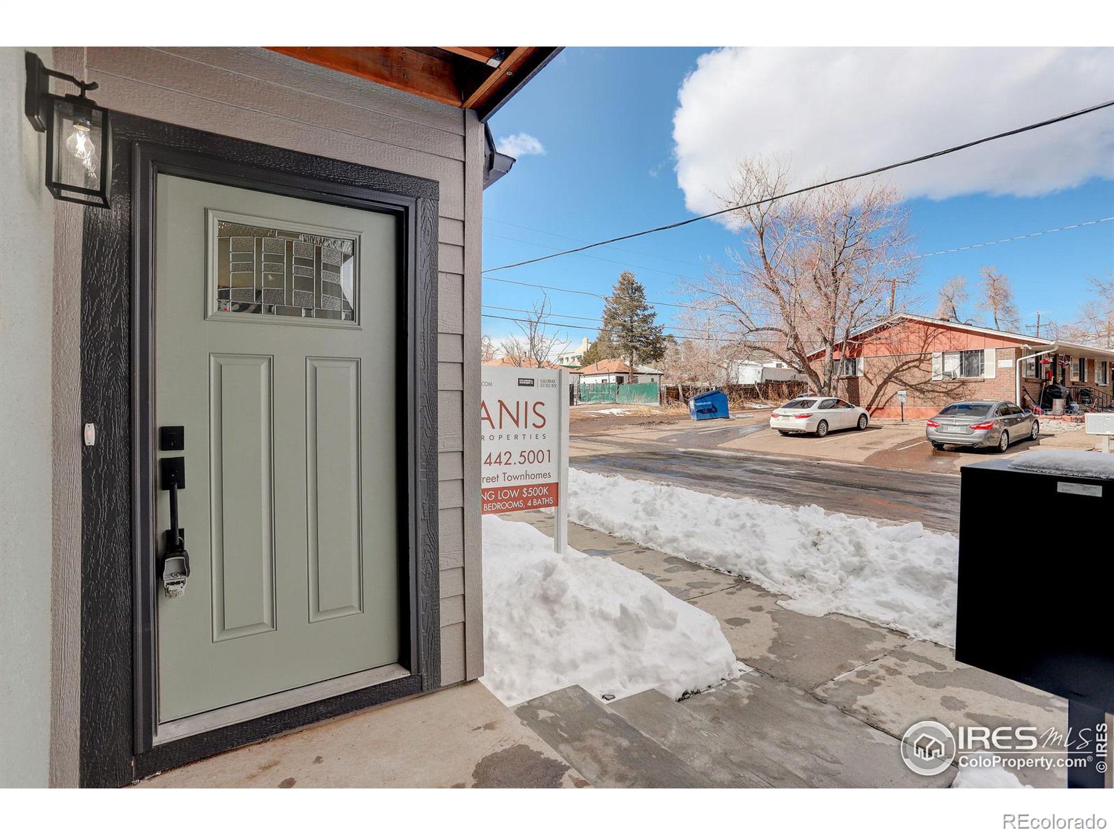 MLS Image #5 for 11518 w 16th avenue,lakewood, Colorado