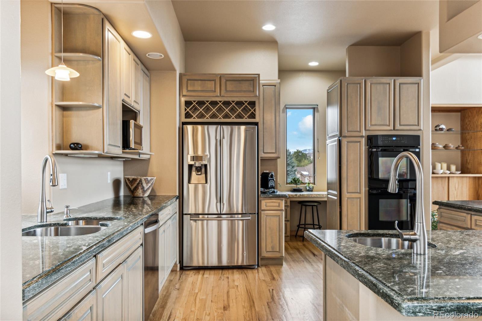 MLS Image #6 for 12422 w 16th drive,lakewood, Colorado