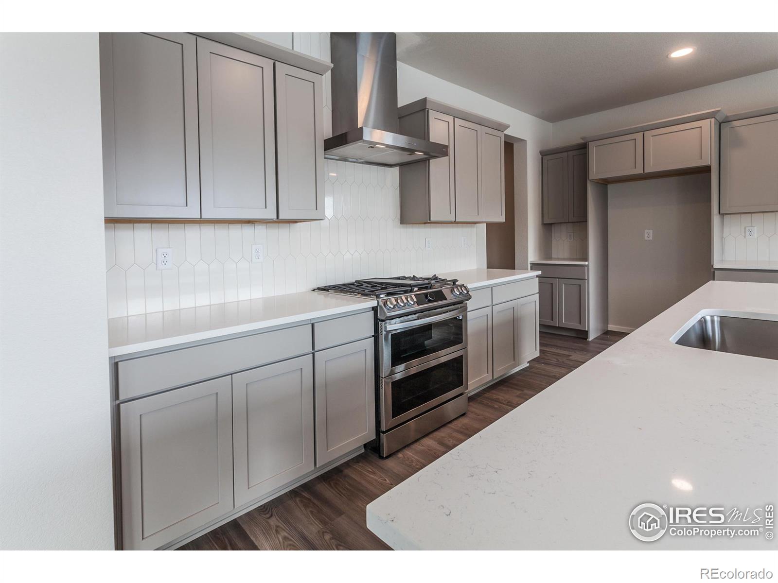 MLS Image #13 for 2963  barnstormer street,fort collins, Colorado