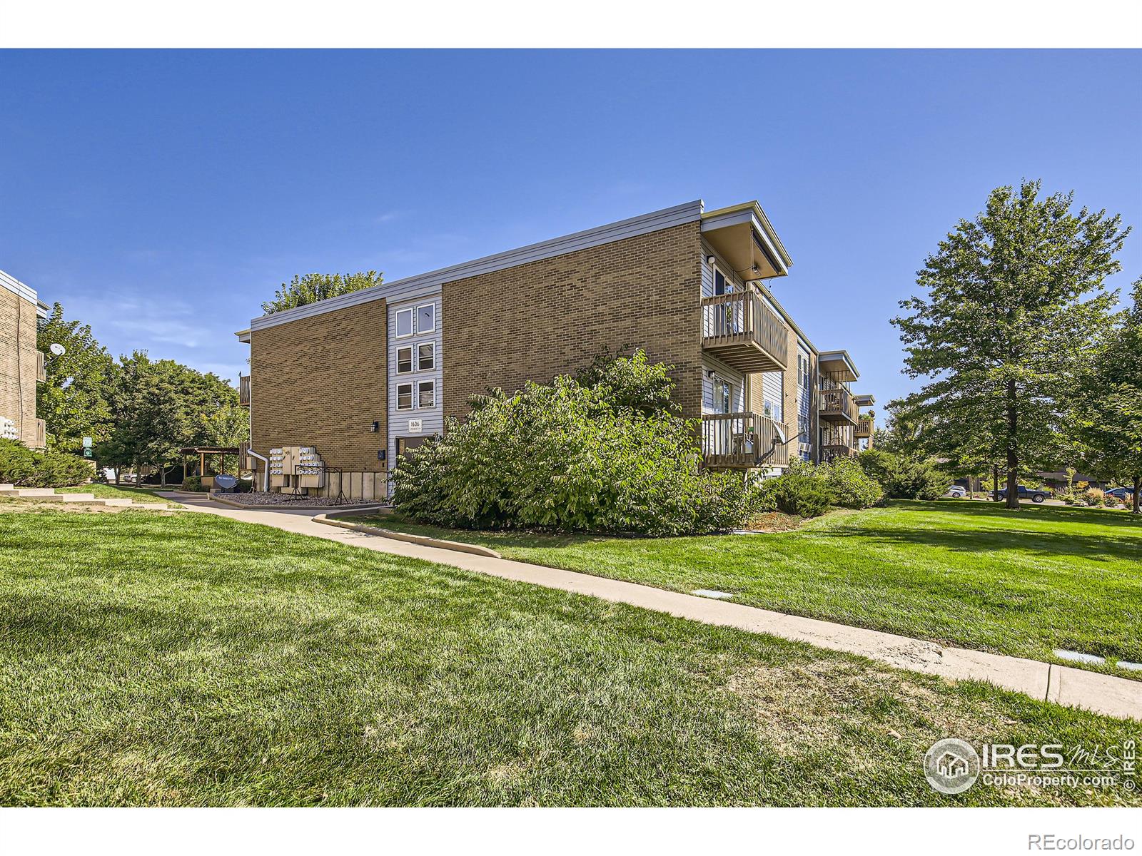 MLS Image #3 for 1606  cottonwood drive,louisville, Colorado