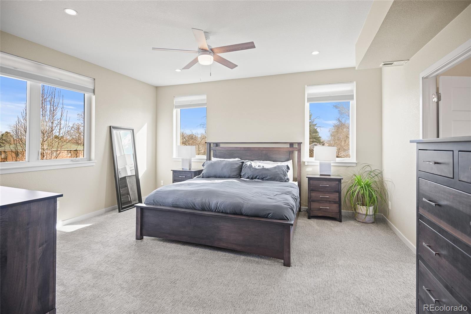 MLS Image #19 for 2841 n steele street,denver, Colorado