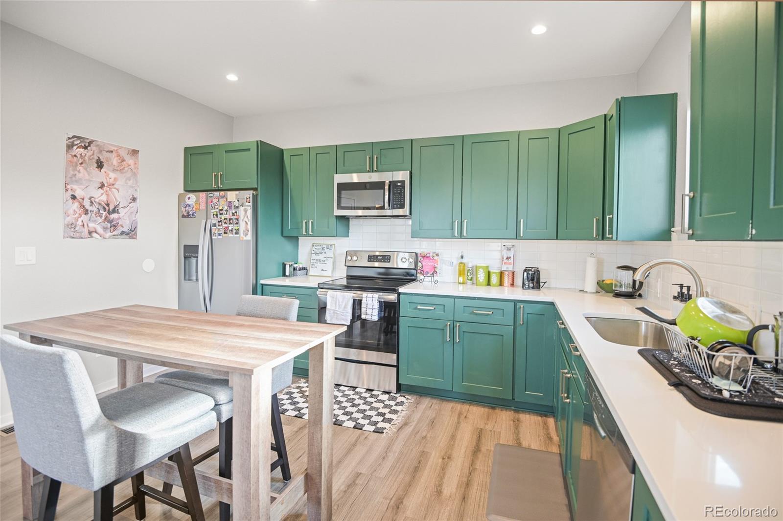 MLS Image #38 for 2841 n steele street,denver, Colorado