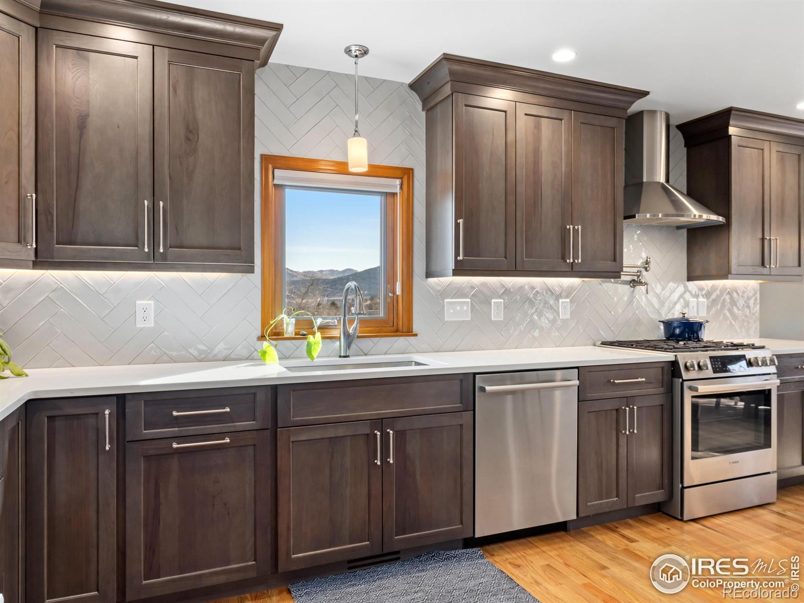 MLS Image #13 for 1009  steamboat valley road,lyons, Colorado