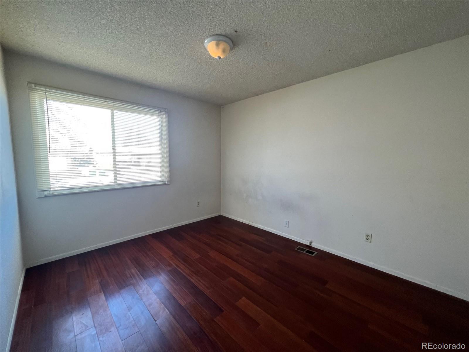 MLS Image #10 for 12076 e montana place,aurora, Colorado
