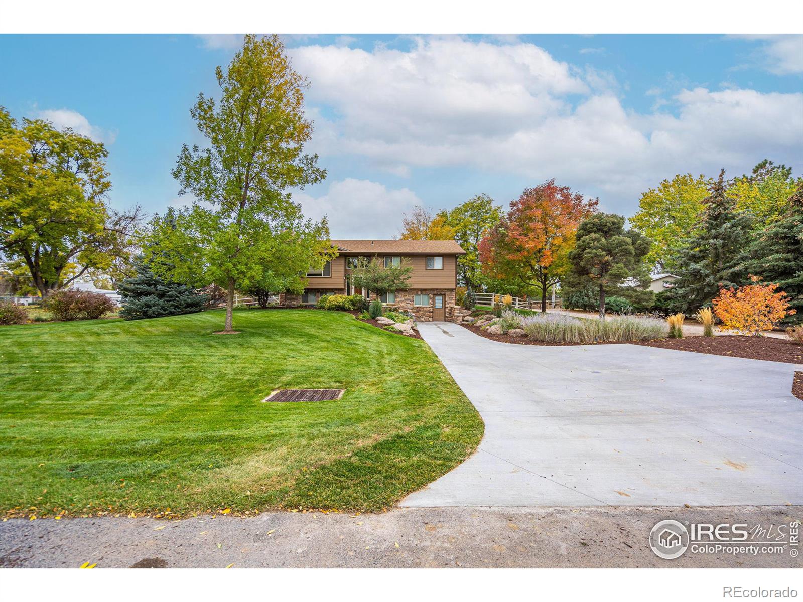 MLS Image #2 for 2009  meadowaire drive,fort collins, Colorado