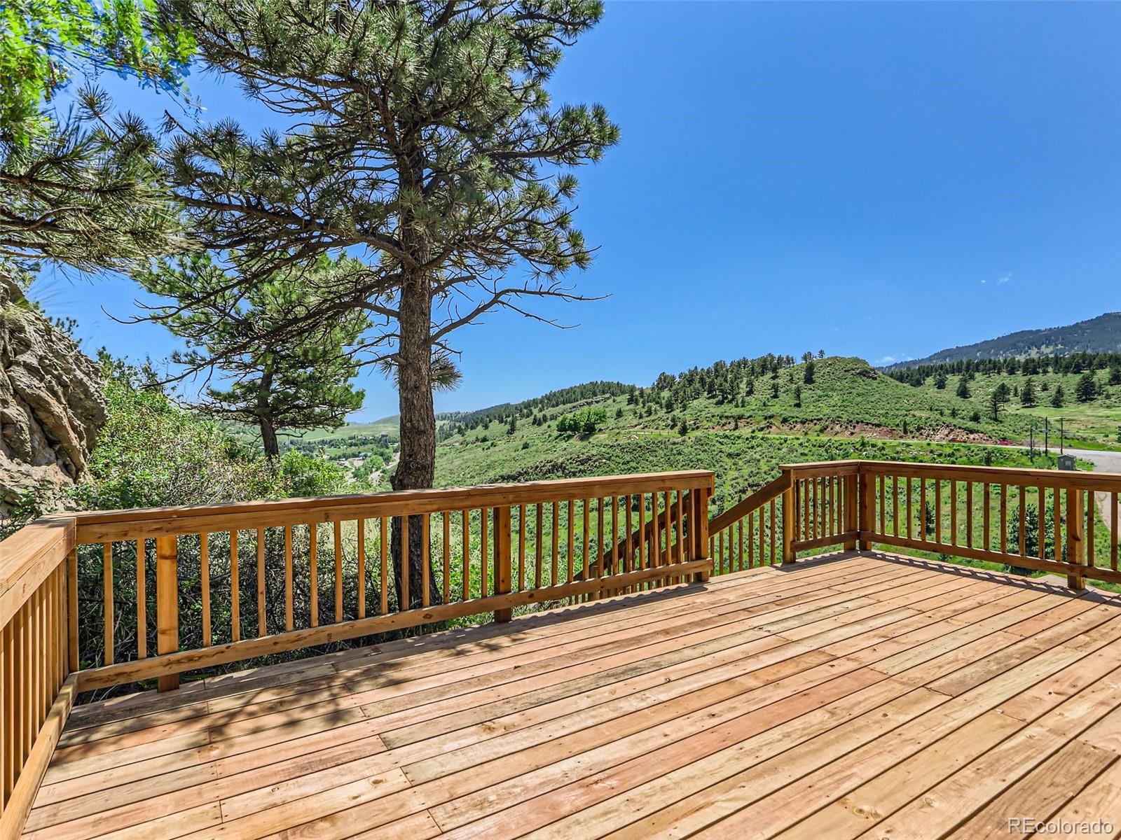 MLS Image #23 for 4904  deer trail court,fort collins, Colorado