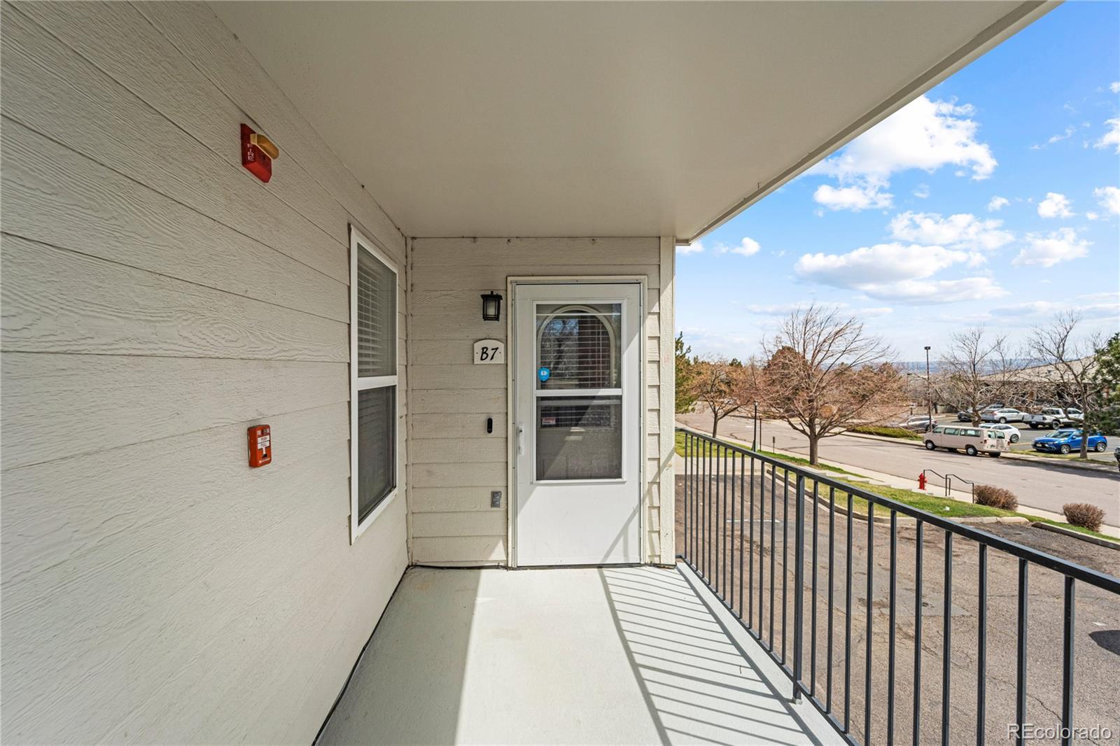 MLS Image #2 for 1661 s cole street,lakewood, Colorado