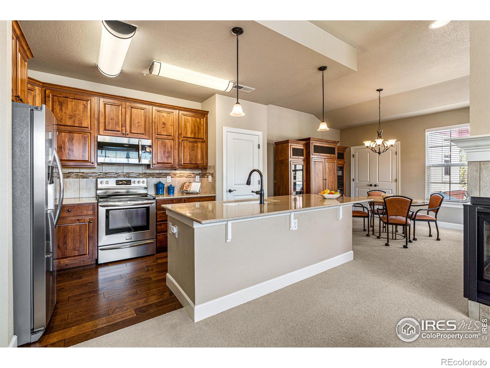 MLS Image #7 for 1379  charles drive,longmont, Colorado