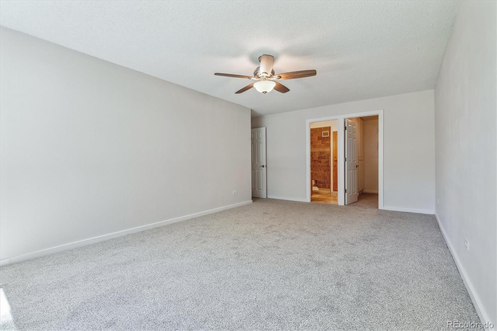 MLS Image #11 for 750 s alton way,denver, Colorado