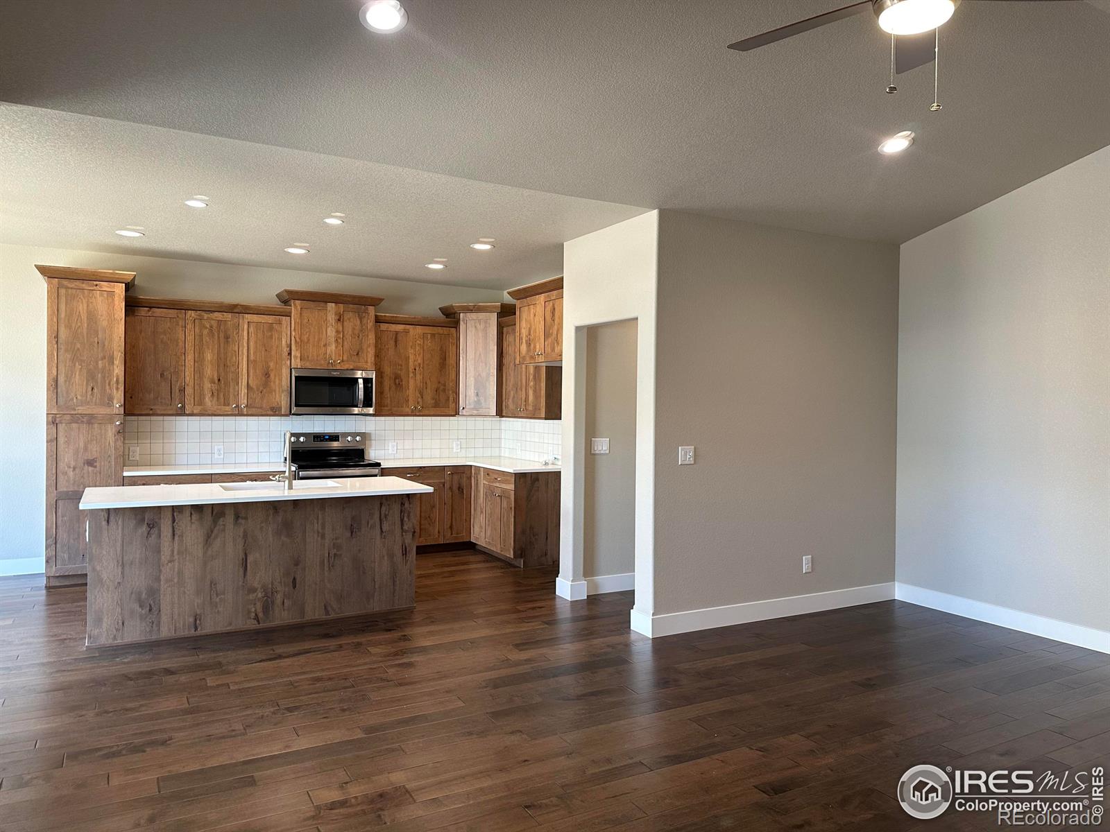 MLS Image #3 for 124  63rd avenue,greeley, Colorado