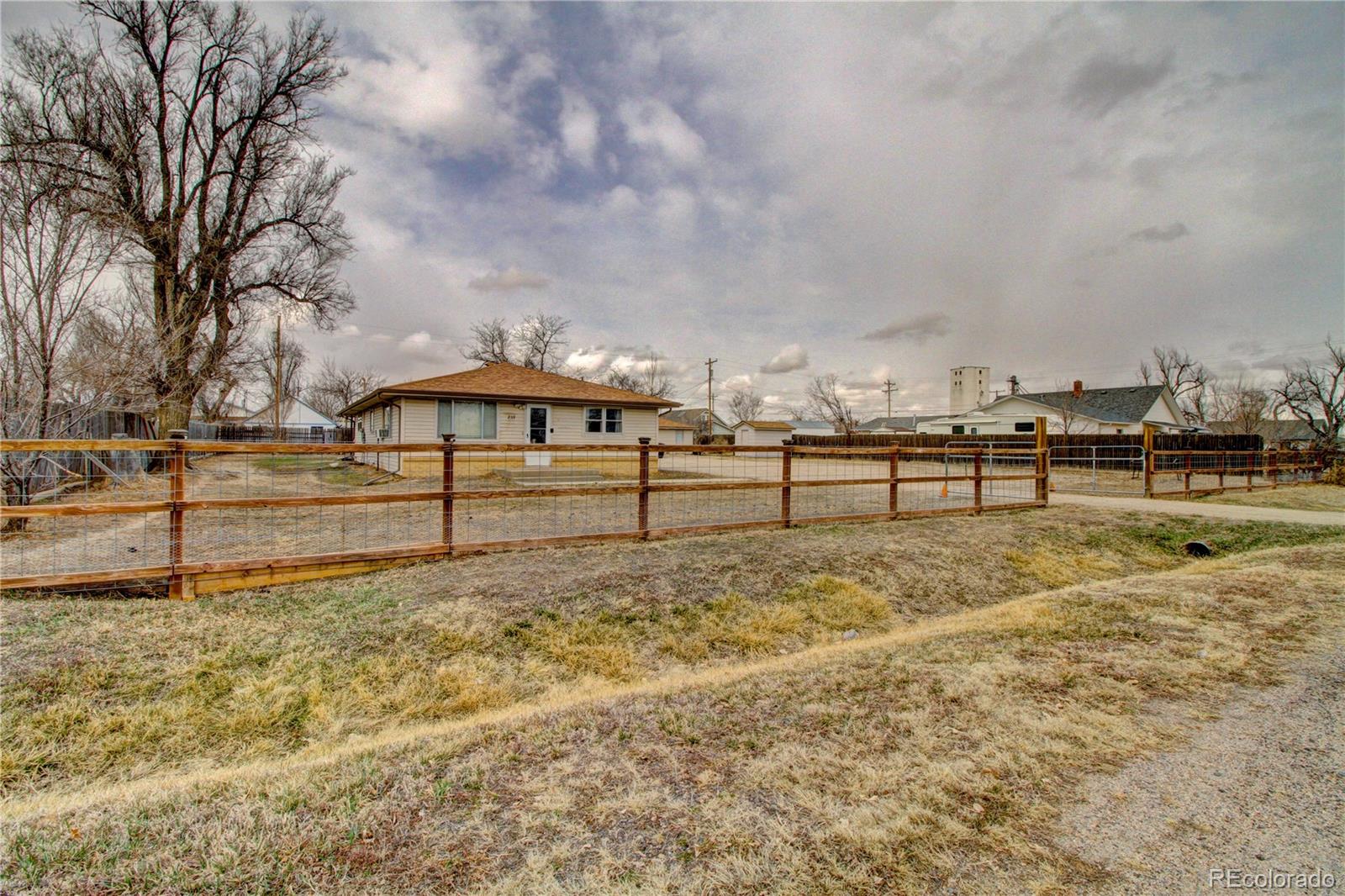 MLS Image #3 for 239 s main street,byers, Colorado