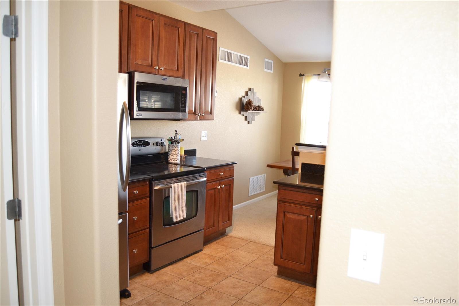 MLS Image #10 for 3100  blue sky circle 14-308,erie, Colorado