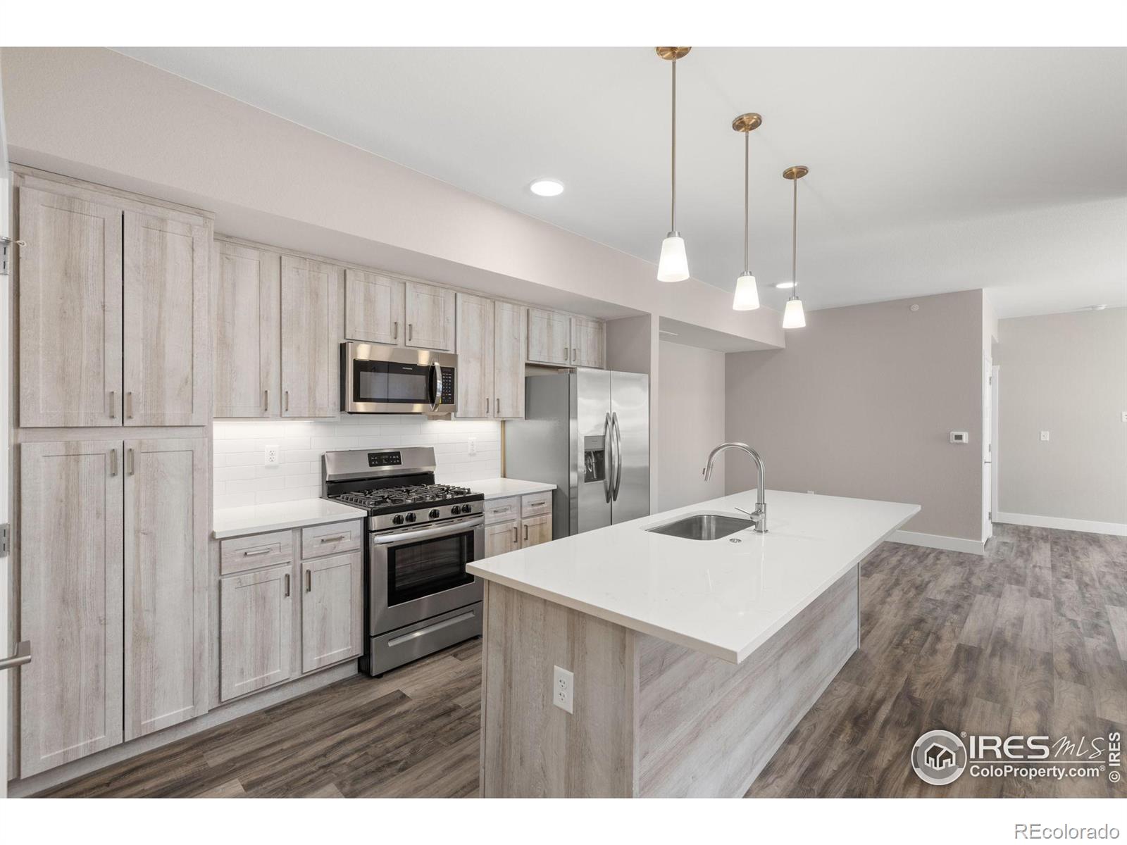 MLS Image #2 for 290 s cherrywood drive,lafayette, Colorado