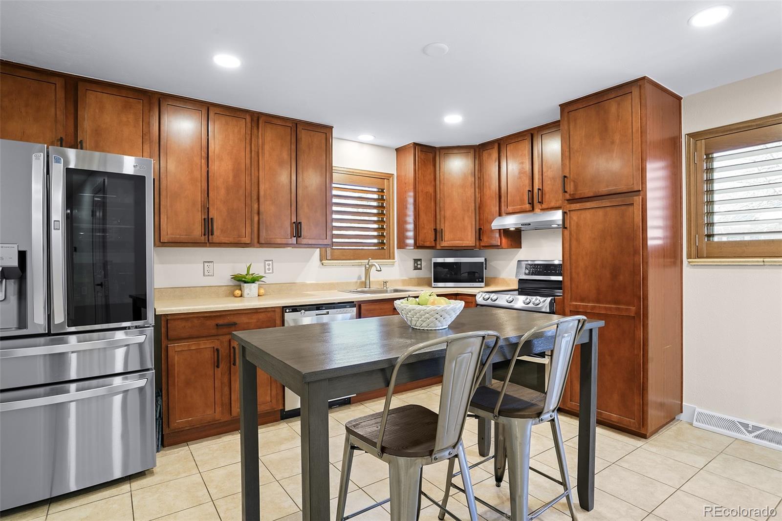 MLS Image #11 for 6142  dudley court,arvada, Colorado