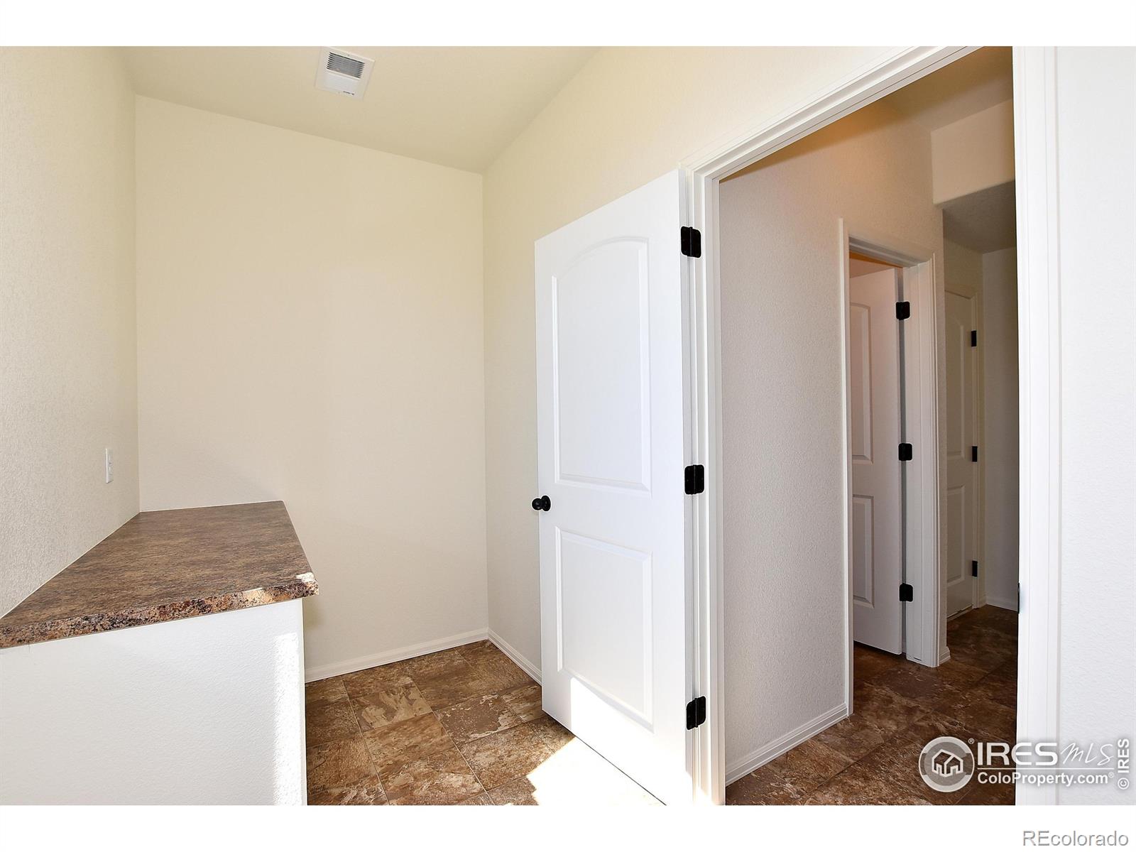 MLS Image #14 for 6634  6th street,greeley, Colorado