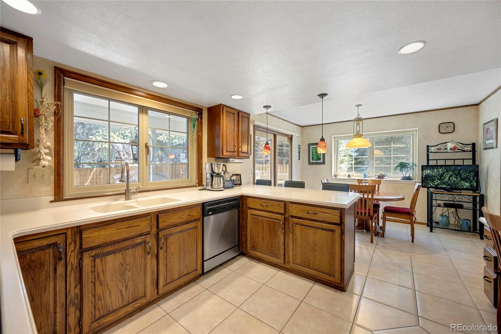 MLS Image #13 for 11375 e berry drive,englewood, Colorado